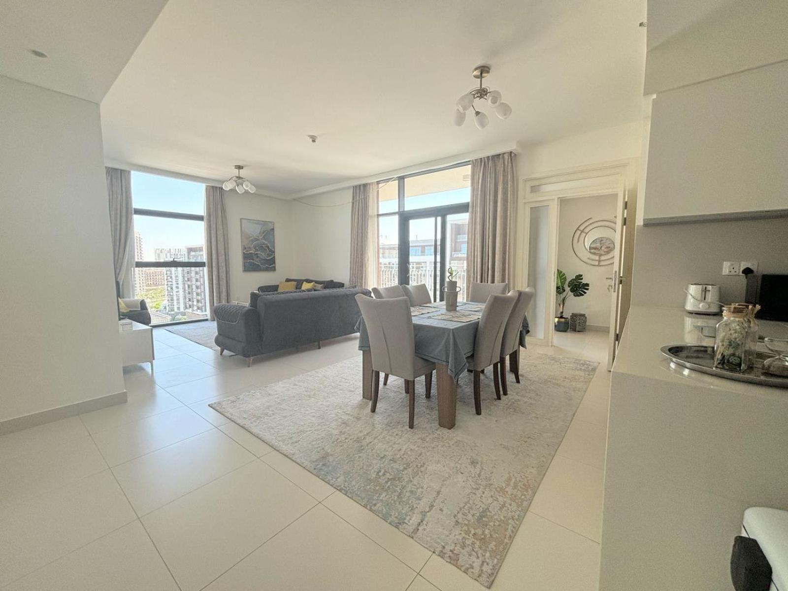 Charming 3 Bedrooms In Hills Appartement Dubaï