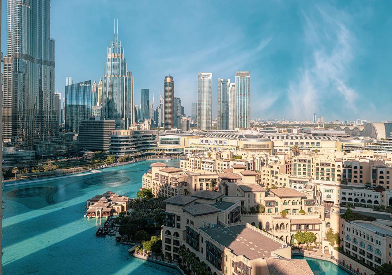 Stunning 2 Bedroom Burj Khalifa Fountain Views Dubaï