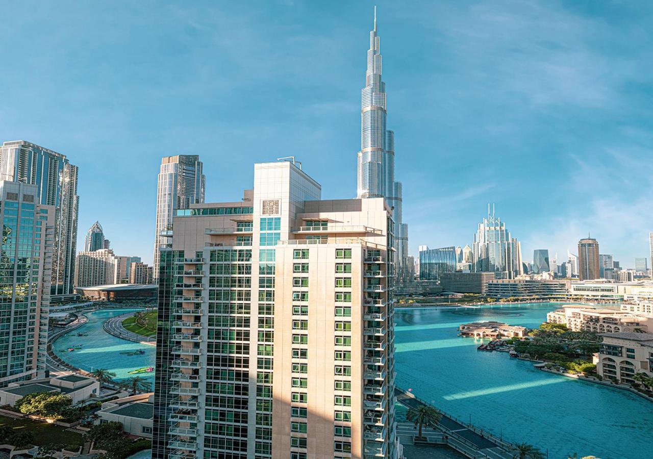 Stunning 2 Bedroom Burj Khalifa Fountain Views Appartement *
