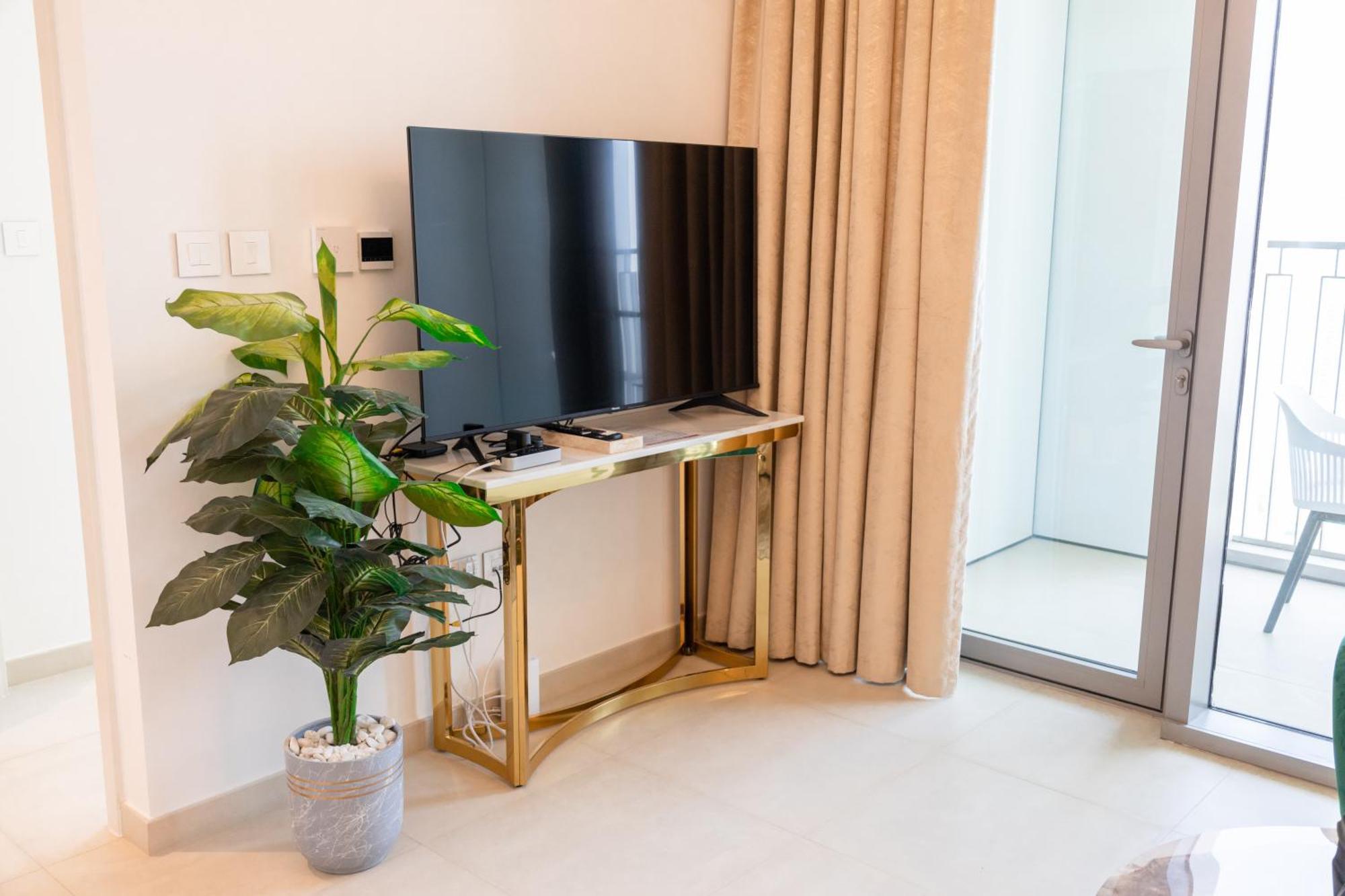 Appartement Ina Homes - 1bhk Downtown Views Direct Access To Mall *