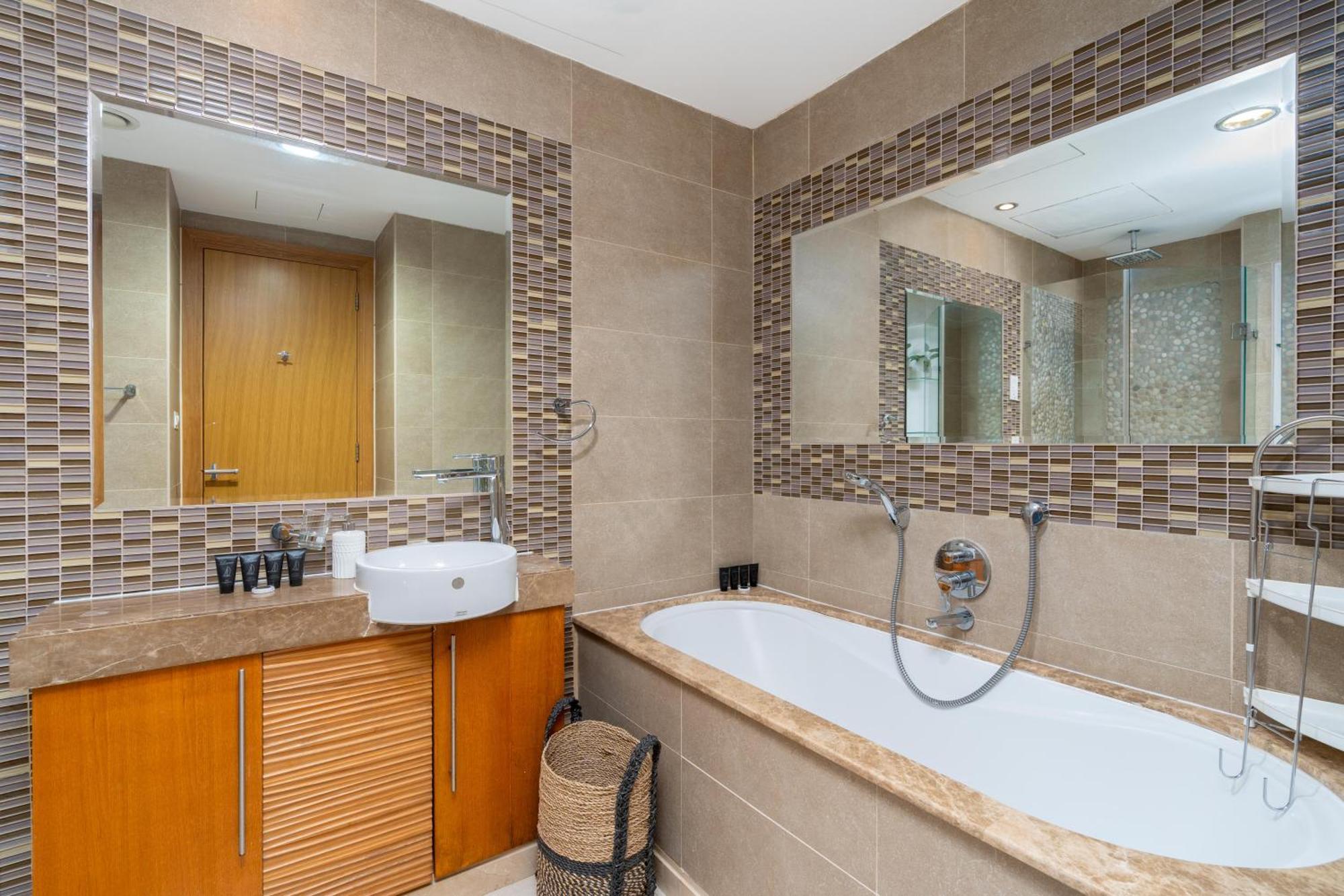 Vacay Lettings - 1 Bhk - Iris Blue Marina Appartement Dubai