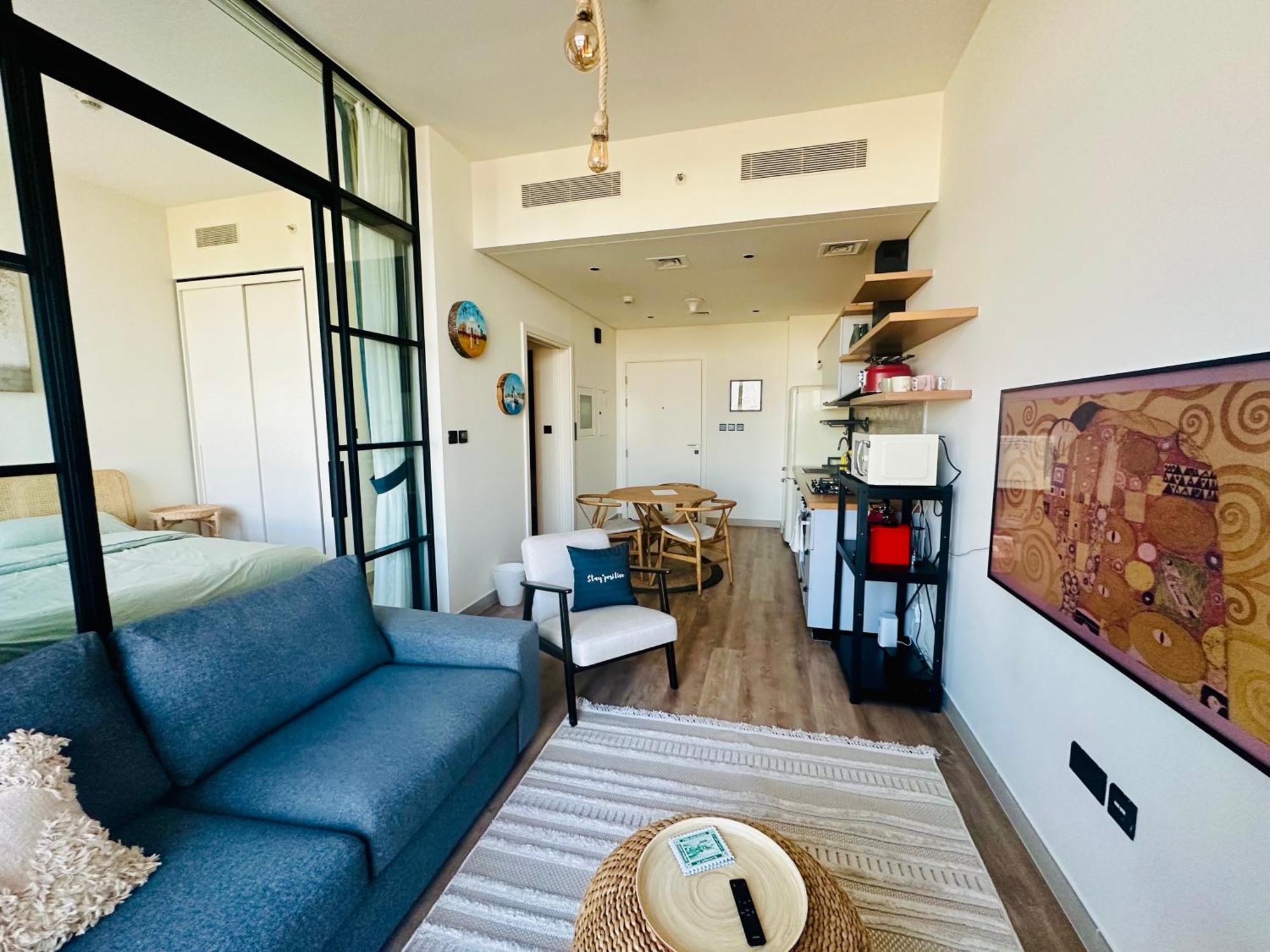 Sunny 1 Bedroom In Hills Estate Appartement Dubaï
