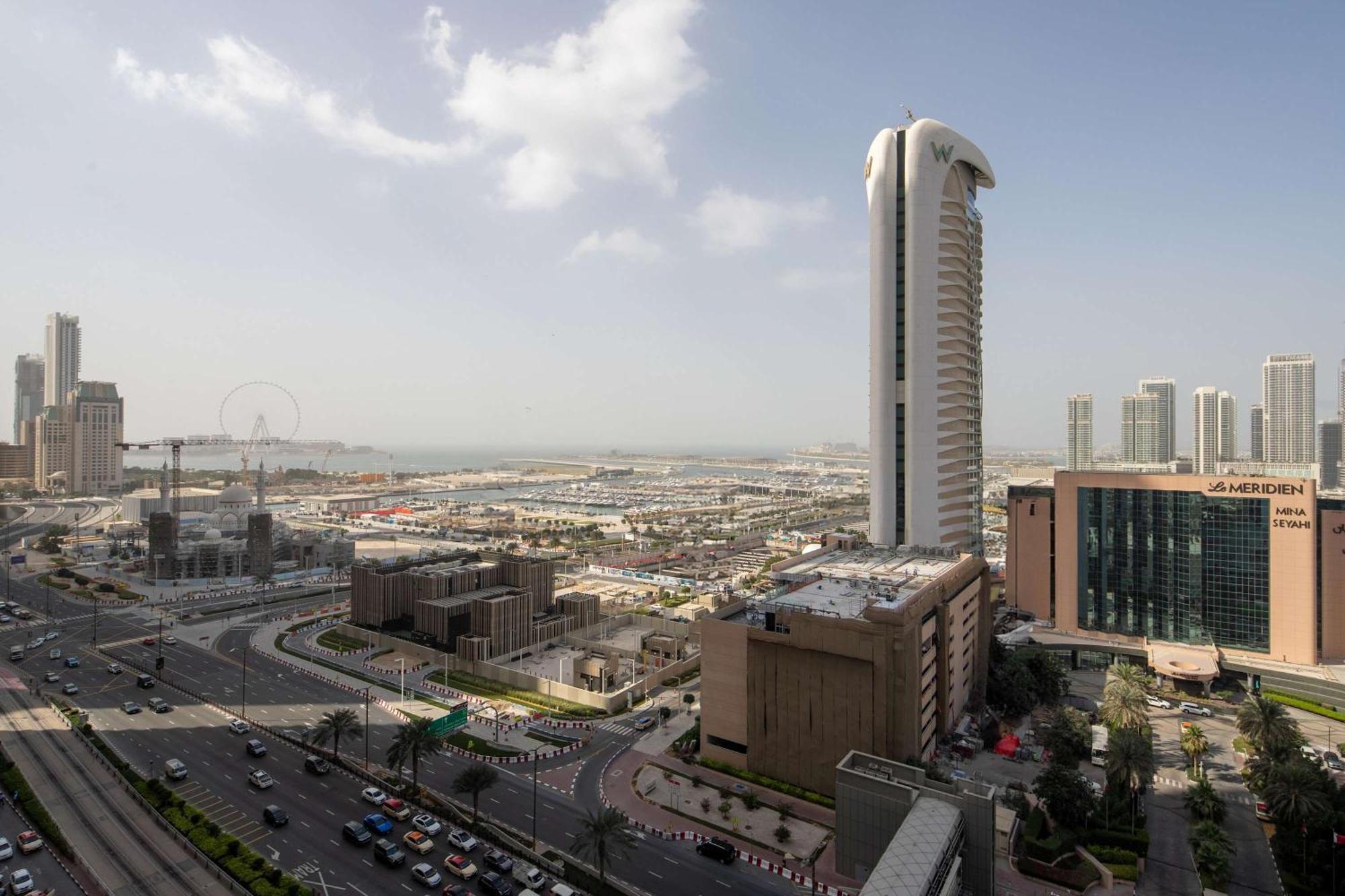 Frank Porter - Ocean Heights, Marina Apartament