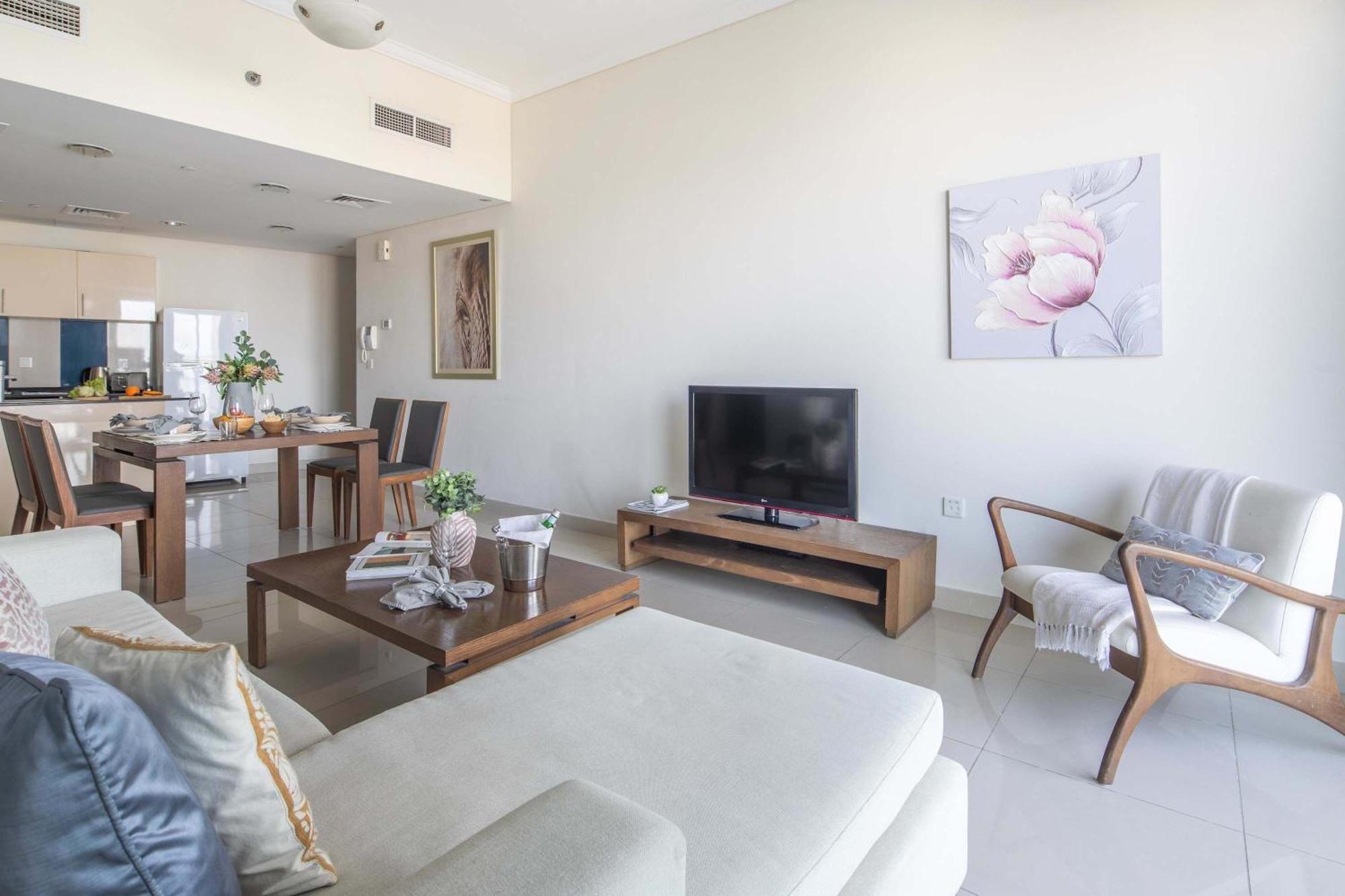 Frank Porter - Ocean Heights, Marina Apartament *