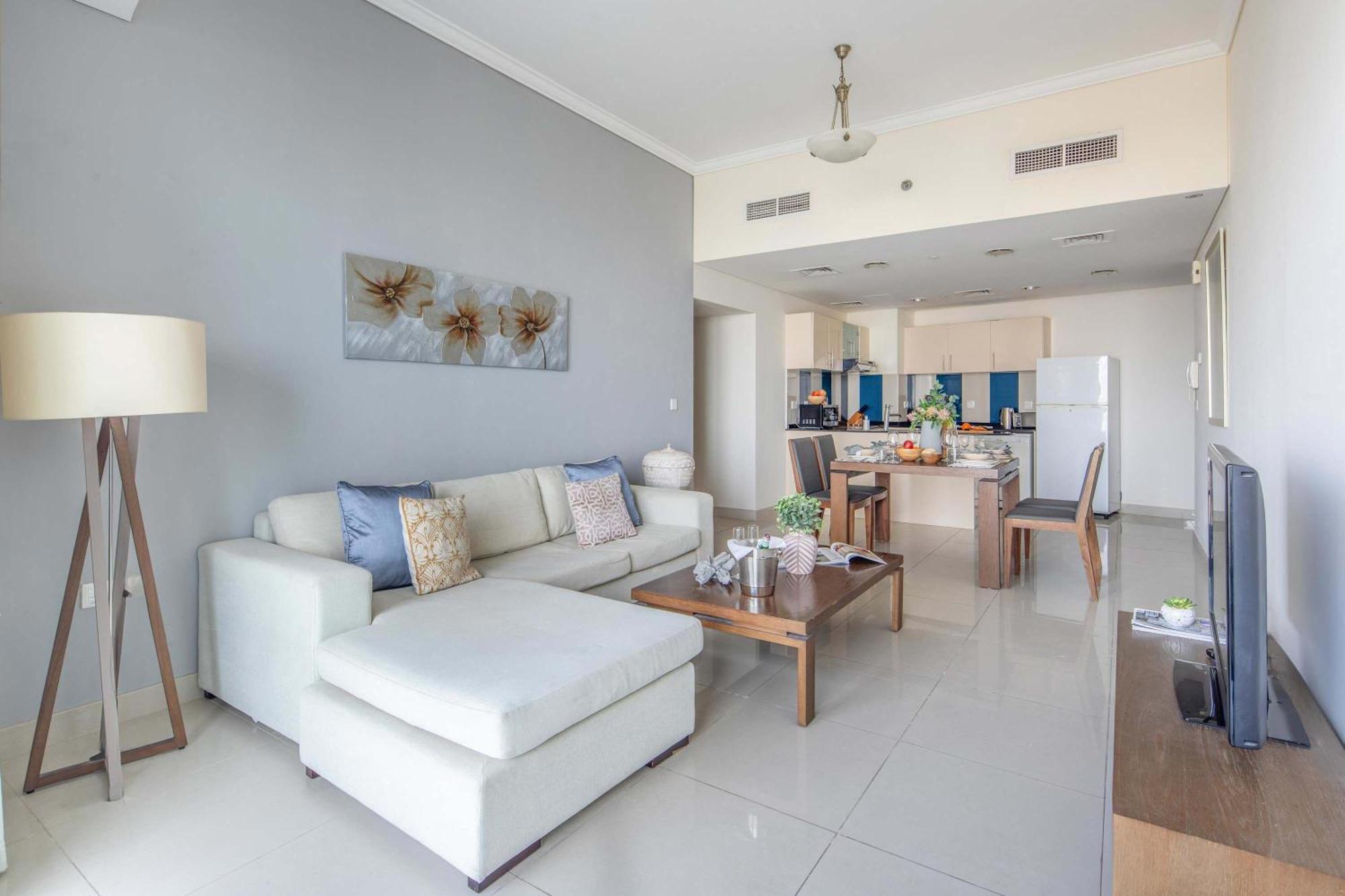 Frank Porter - Ocean Heights, Marina Apartament Dubai