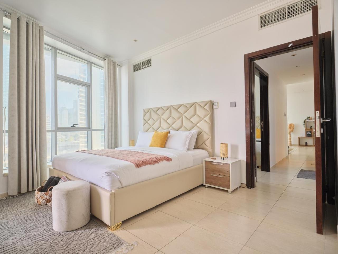 Appartamento Wonderful Two Bed With Full Marina View *