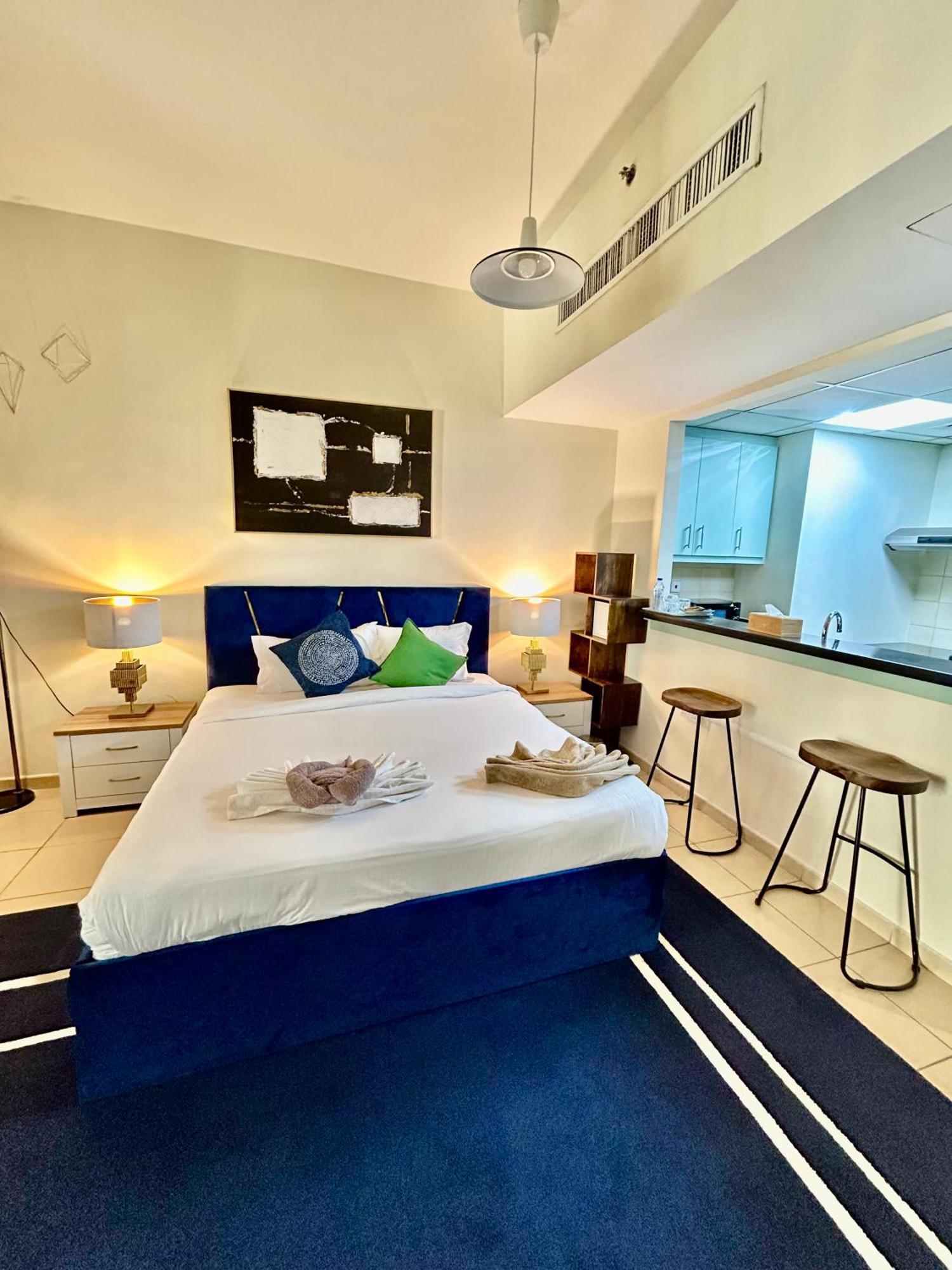 Charming Spacious In The Heart Of Jbr By Sweet Homes Сasa de vacaciones