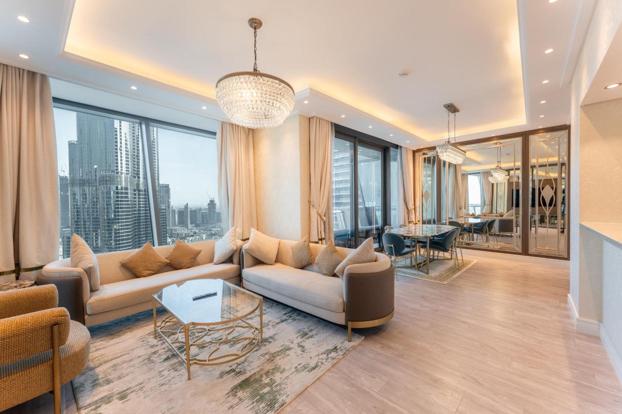 3 Bed With Full Burj Khalifa View In Burj Vista By * Dubaï