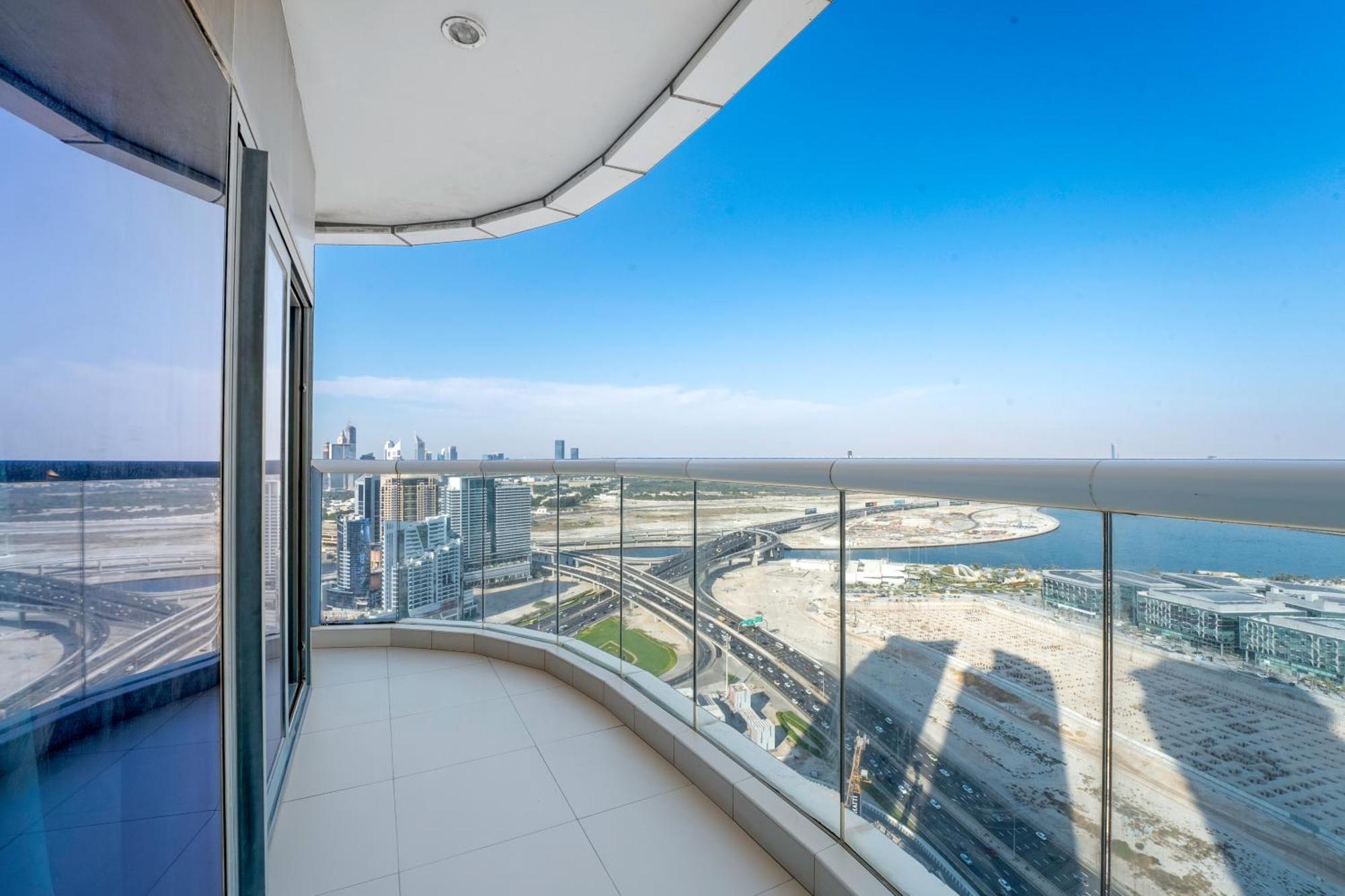 Appartement Luxe Living Redefined Spacious 3br Haven In Damac Towers By Paramount, Stunning Views, Elite Amenities