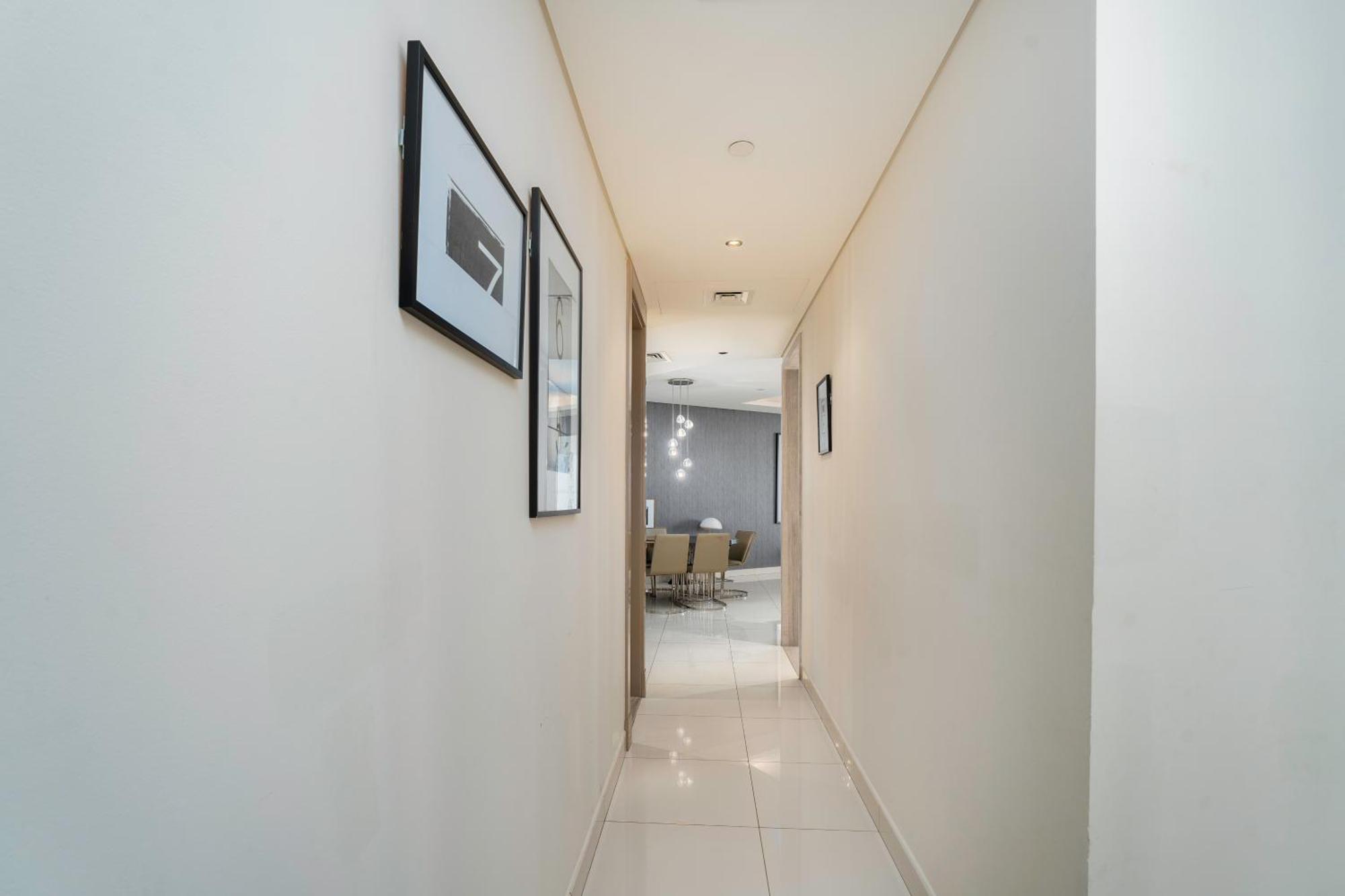 Luxe Living Redefined Spacious 3br Haven In Damac Towers By Paramount, Stunning Views, Elite Amenities Appartement Dubaï