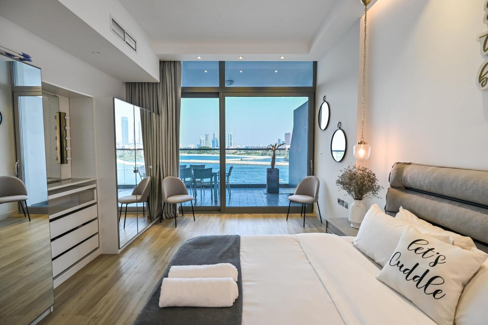 Azure Residences A Beachfront Getaway On Palm Jumeirah * Dubai