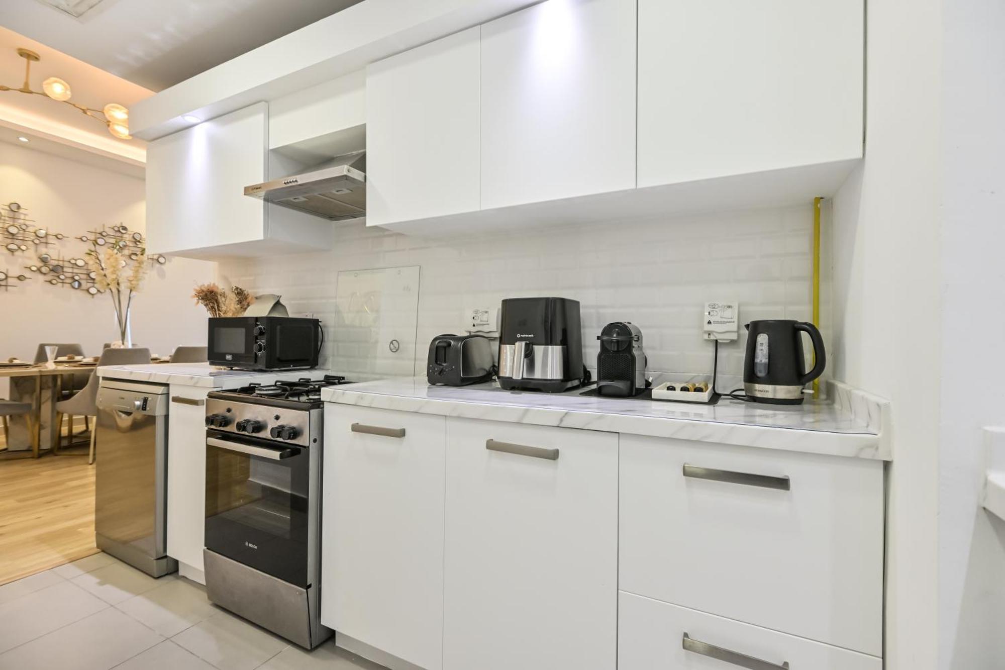 Azure Residences A Beachfront Getaway On Palm Jumeirah Apartamento