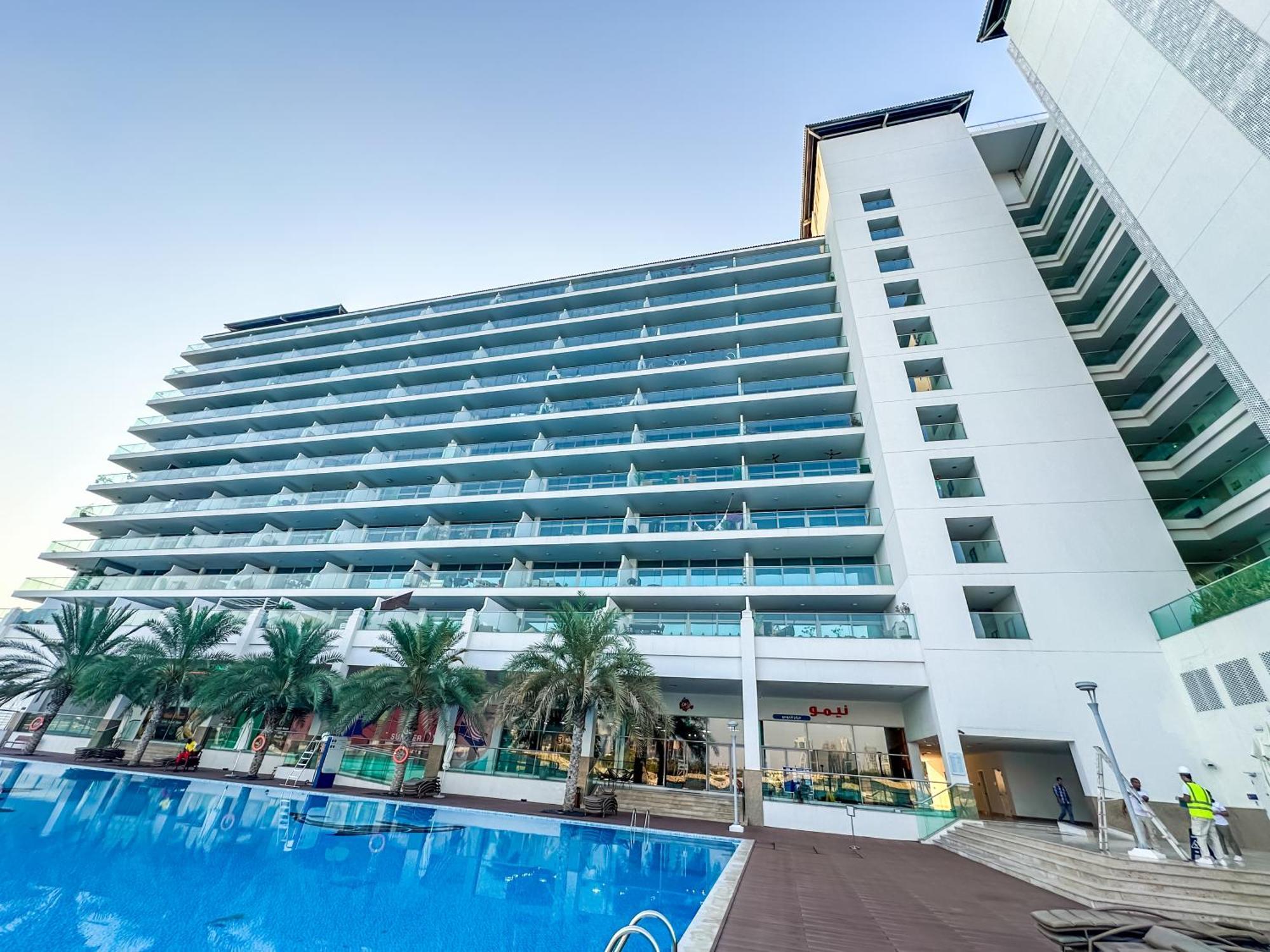 Azure Residences A Beachfront Getaway On Palm Jumeirah