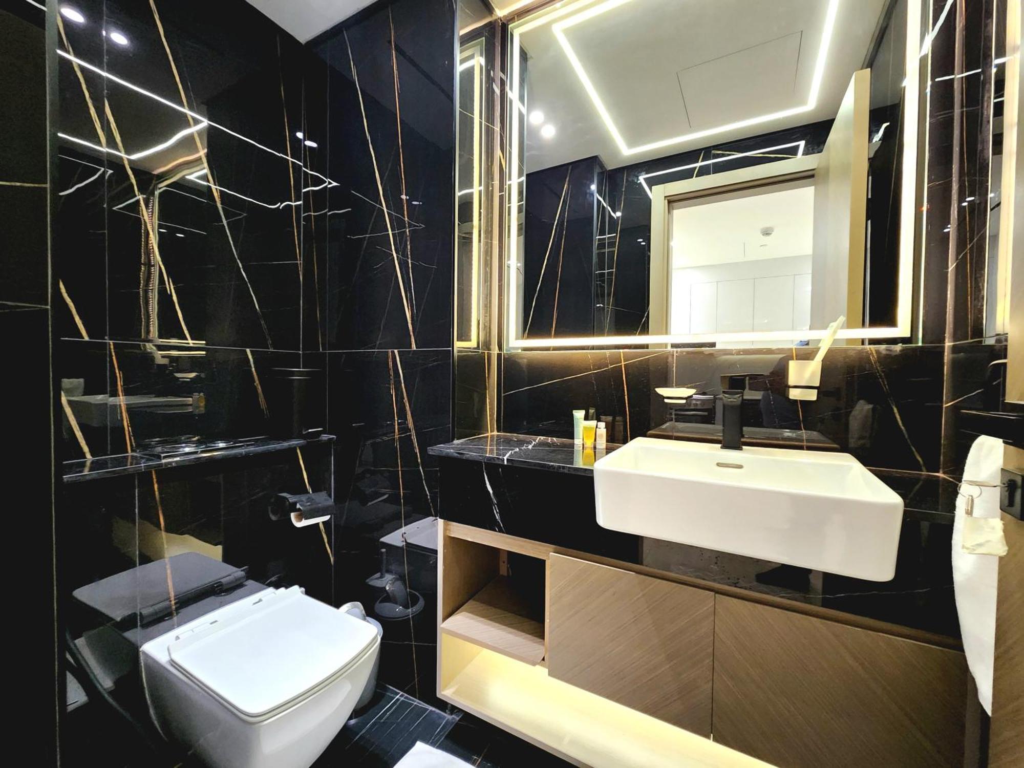 Hébergement de vacances Luxurious Comfort In Jvc Dubaï