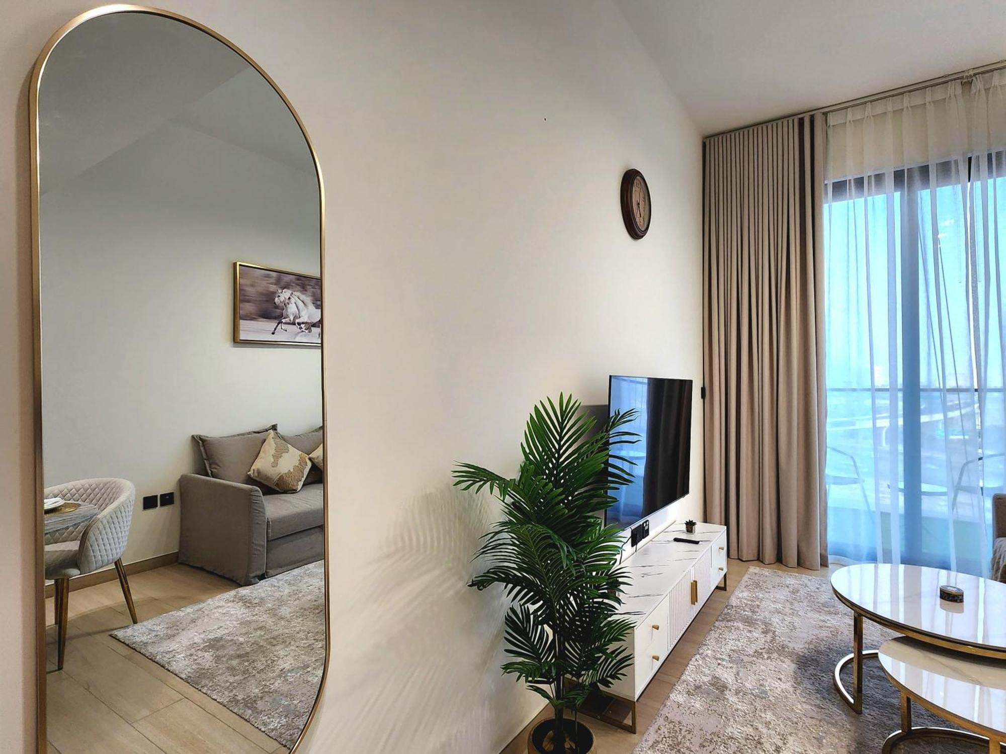 Luxurious Comfort In Jvc Hébergement de vacances Dubaï