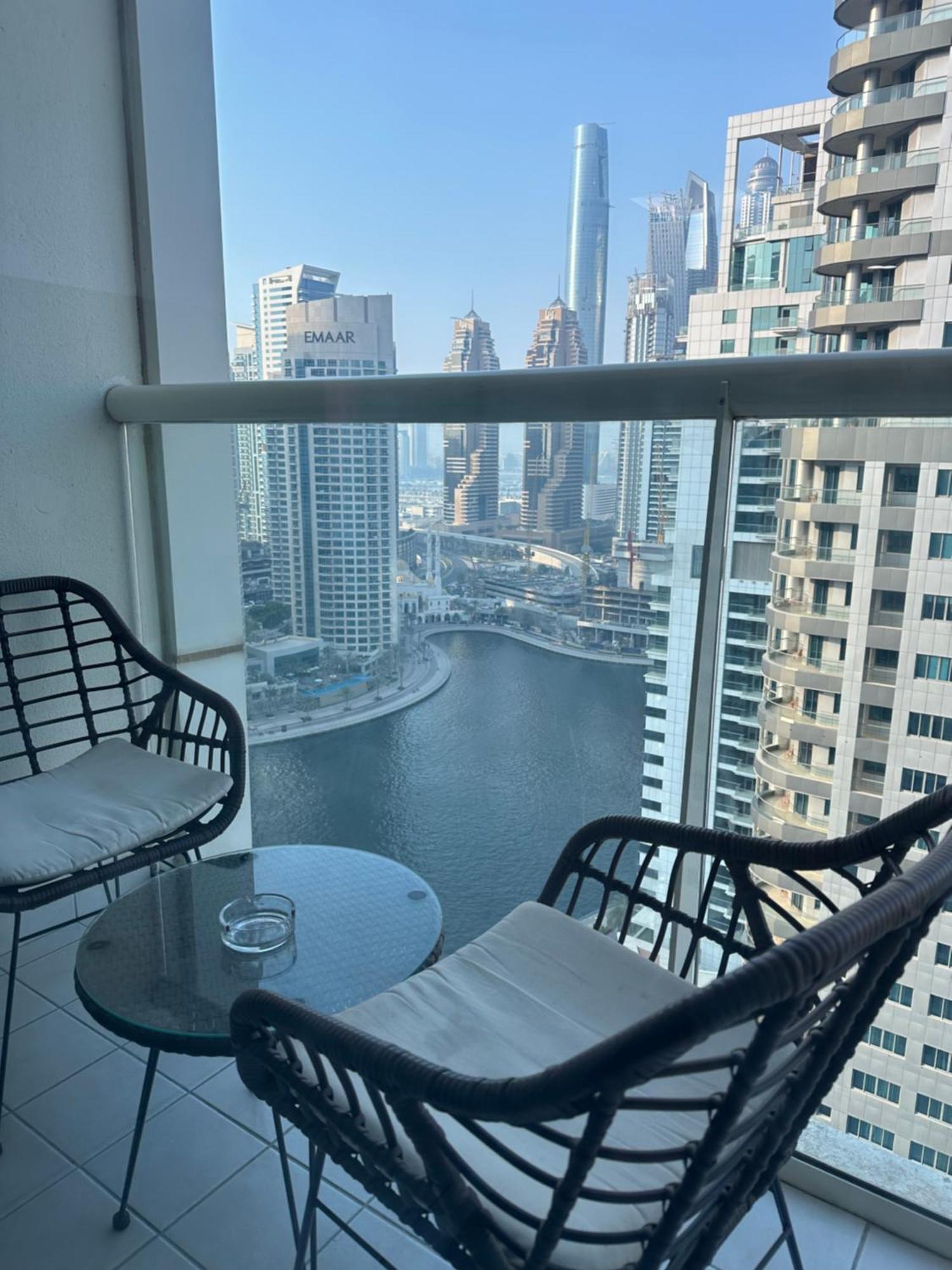 Stunning Marina-view 1 Bed *