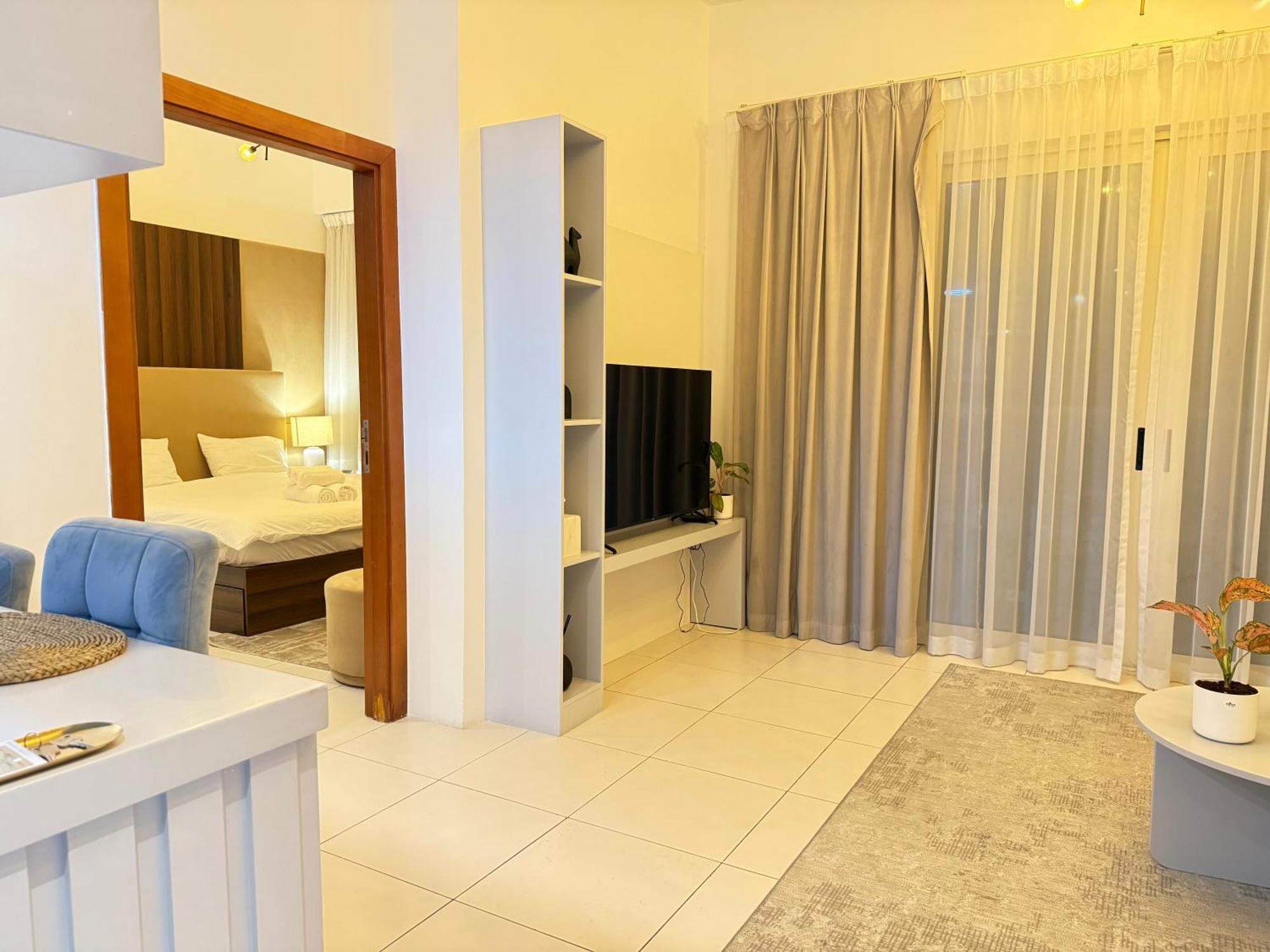 Stunning Marina-view 1 Bed Appartement