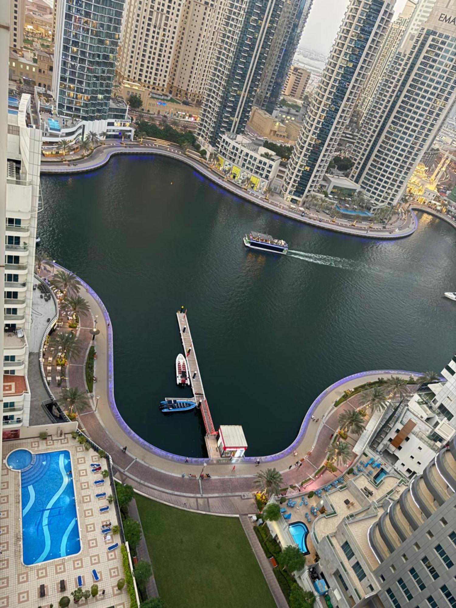 Stunning Marina-view 1 Bed Dubaï
