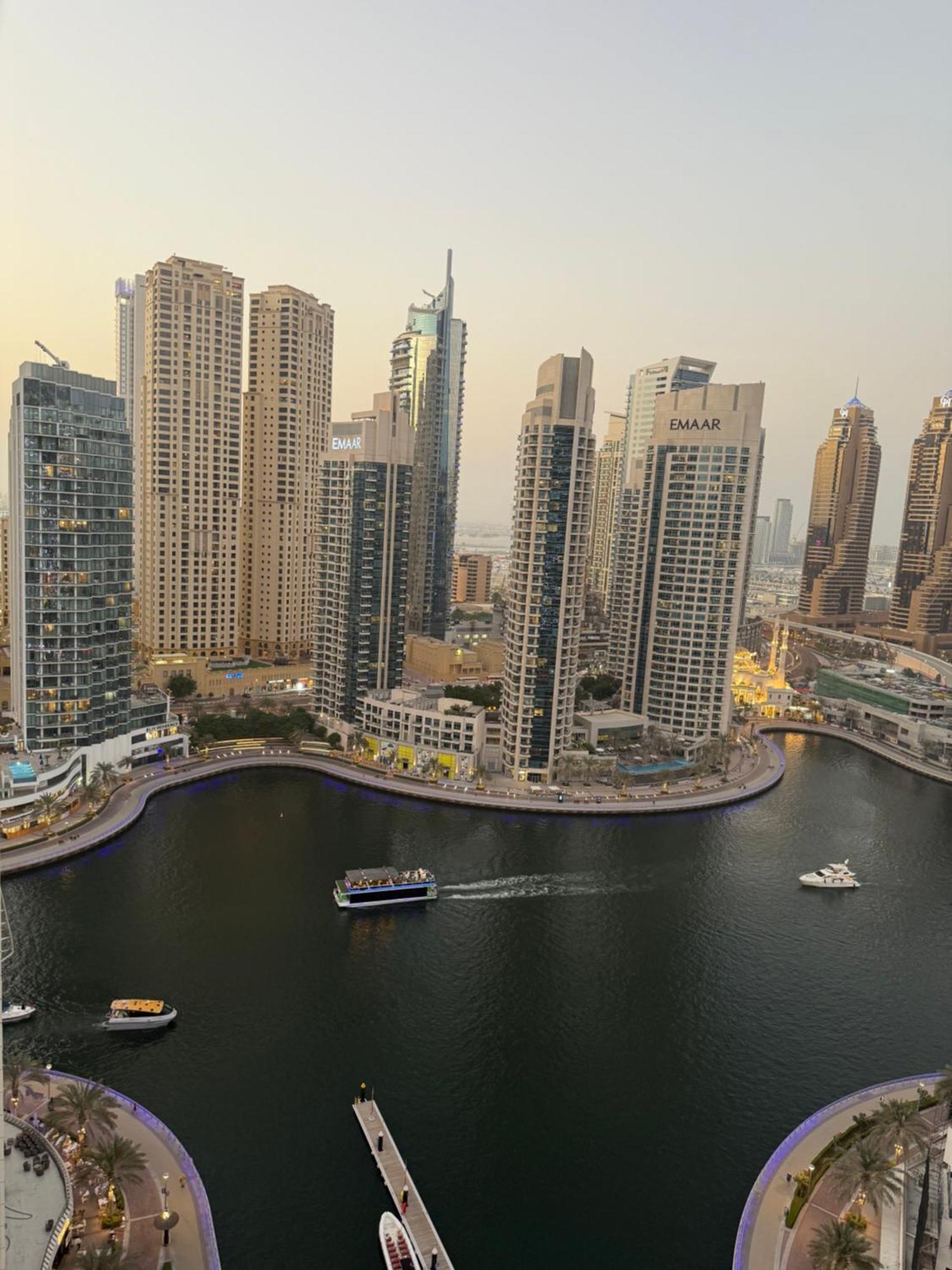 Stunning Marina-view 1 Bed * Dubaï