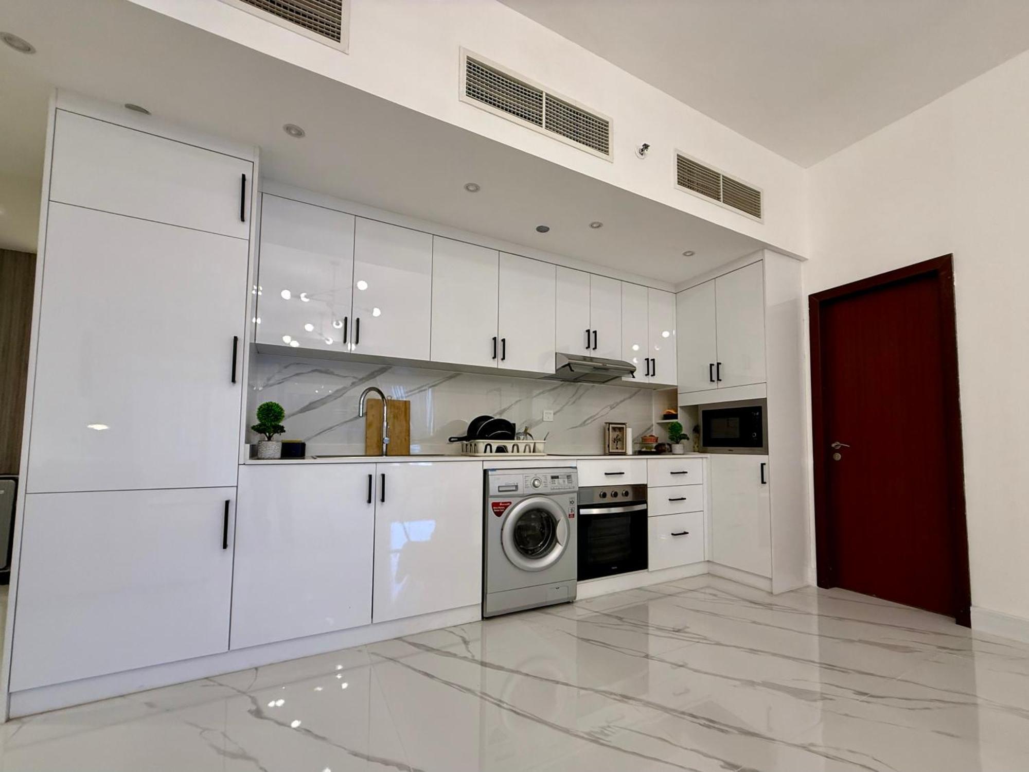 Appartement Front In Jbr