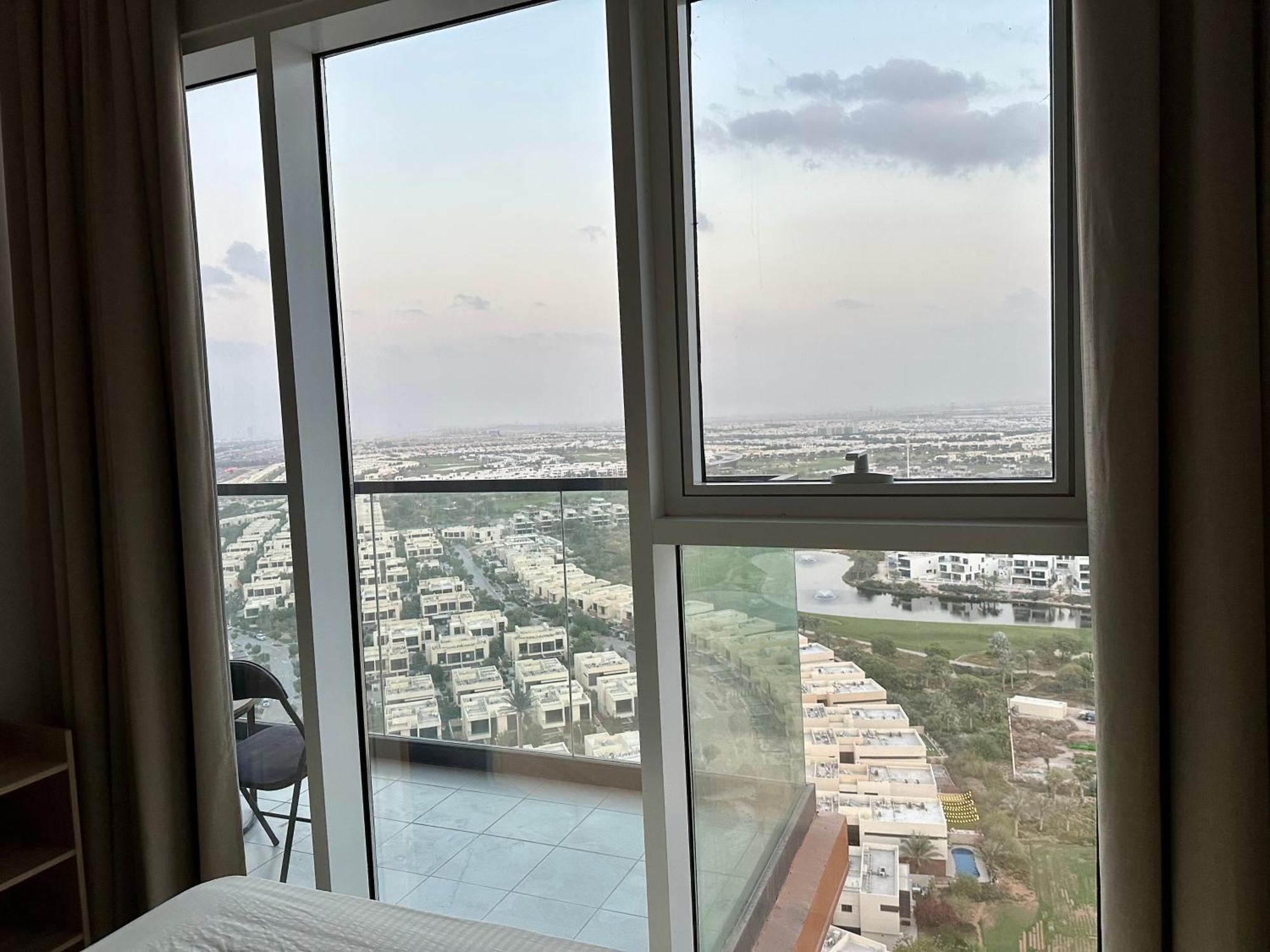 Cozy Golf & View 1br Apartment,damac Hills 1
