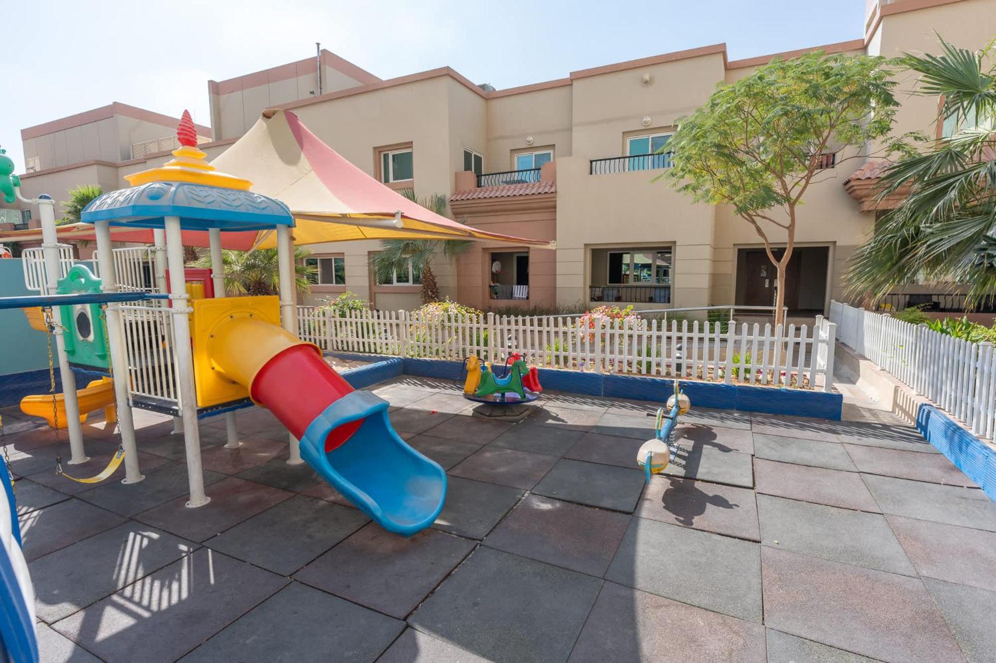 Spacious At Imperial In Jvt That Sleeps 4 Appartement *