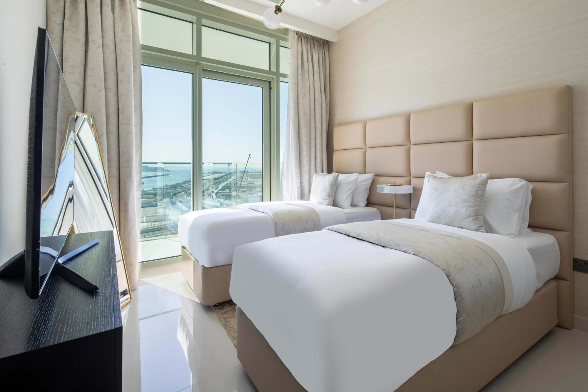 Apartment Frank Porter - Sunrise Tower *