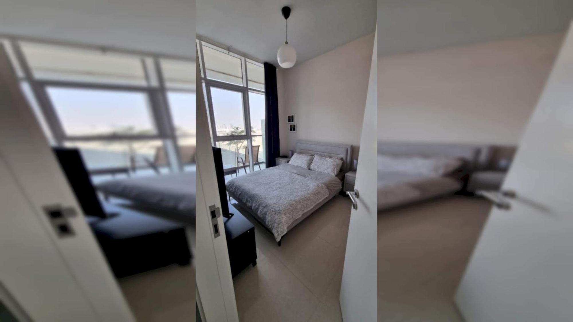 Sunday Luxury Creek Premier Hotel