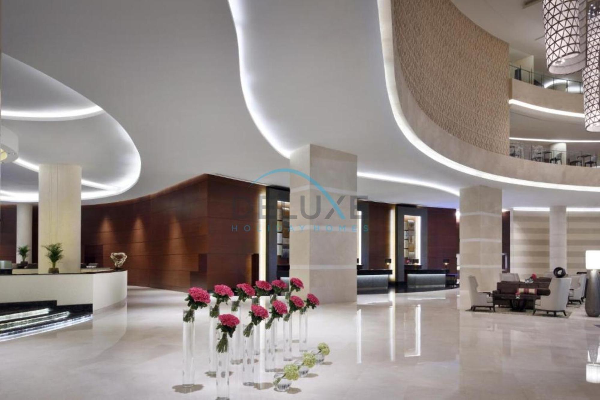 Chic In The Address Marina By Deluxe Homes Dubai