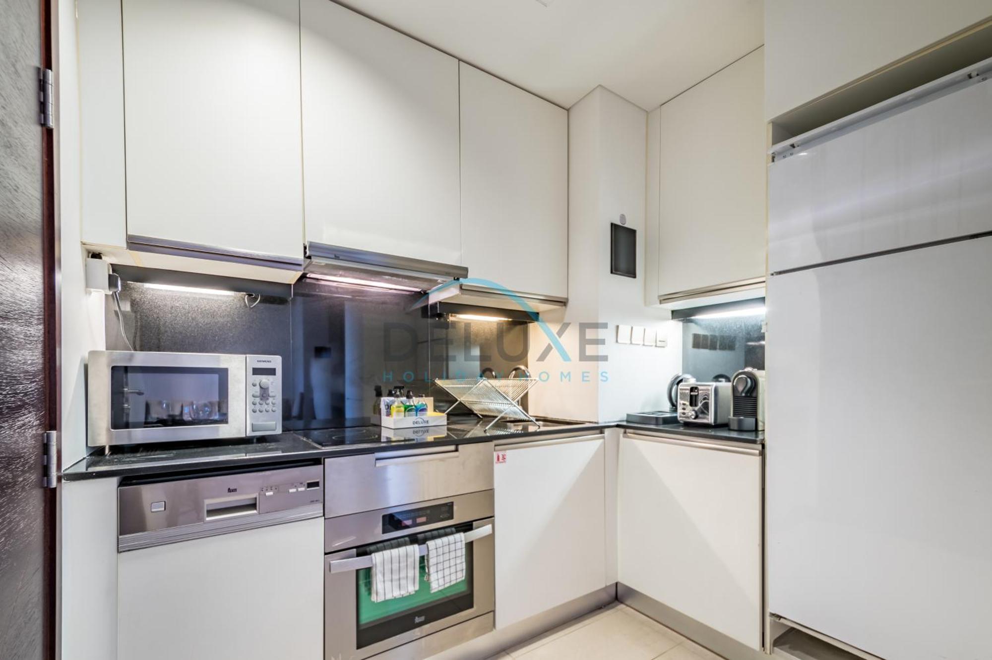 Apartment Chic In The Address Marina By Deluxe Homes Dubai