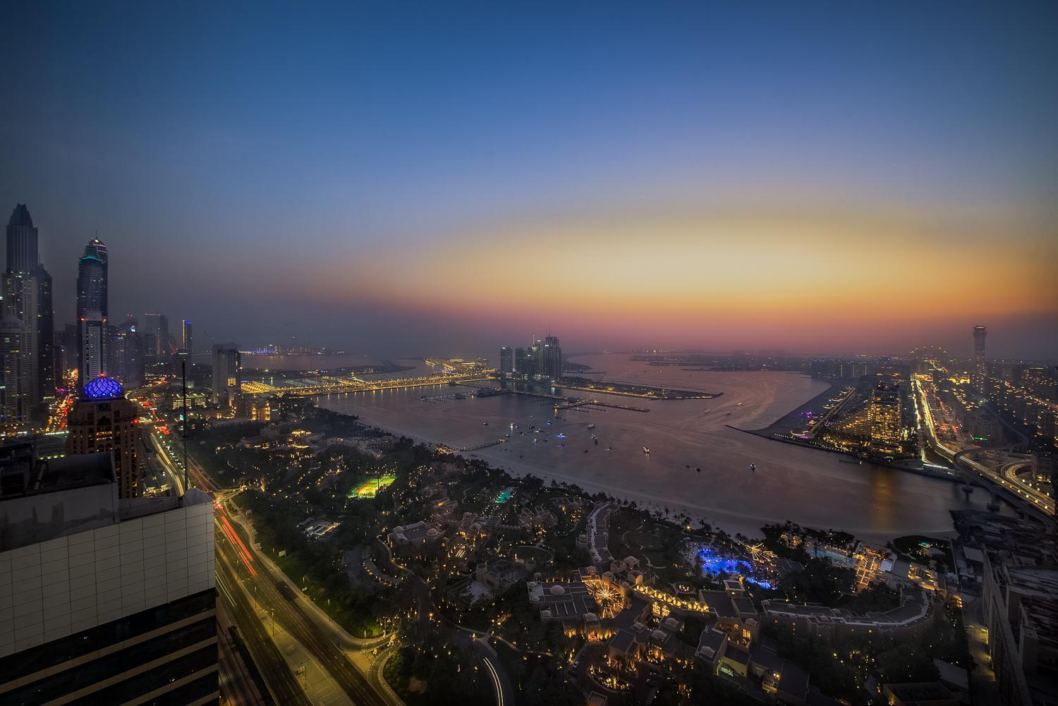 Apartamento Stunning Views & Palm Marina Views & 39th Floor Dubai
