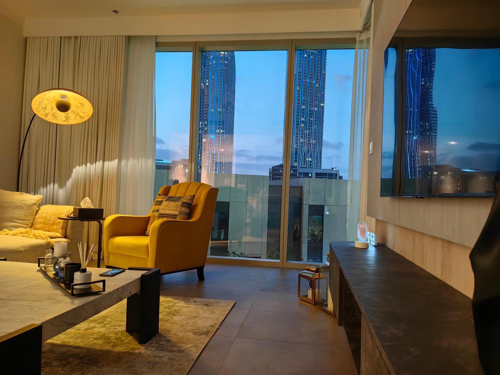 Luxury 2 Bedroom Poolside Haven In Creek Harbour * Dubái