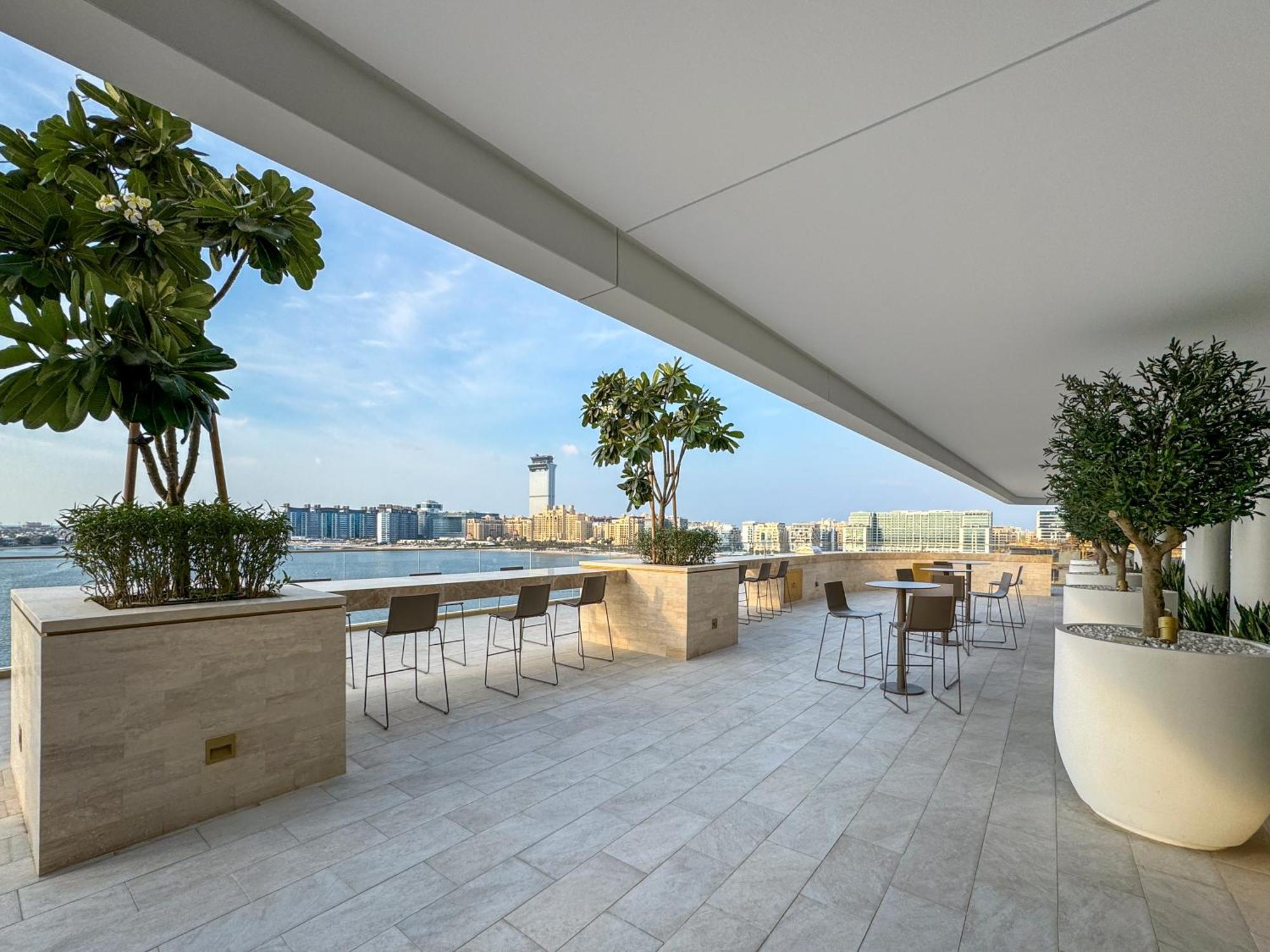 Seaview Living 2 Bedroom - Grand Bleu By Elie Saab
