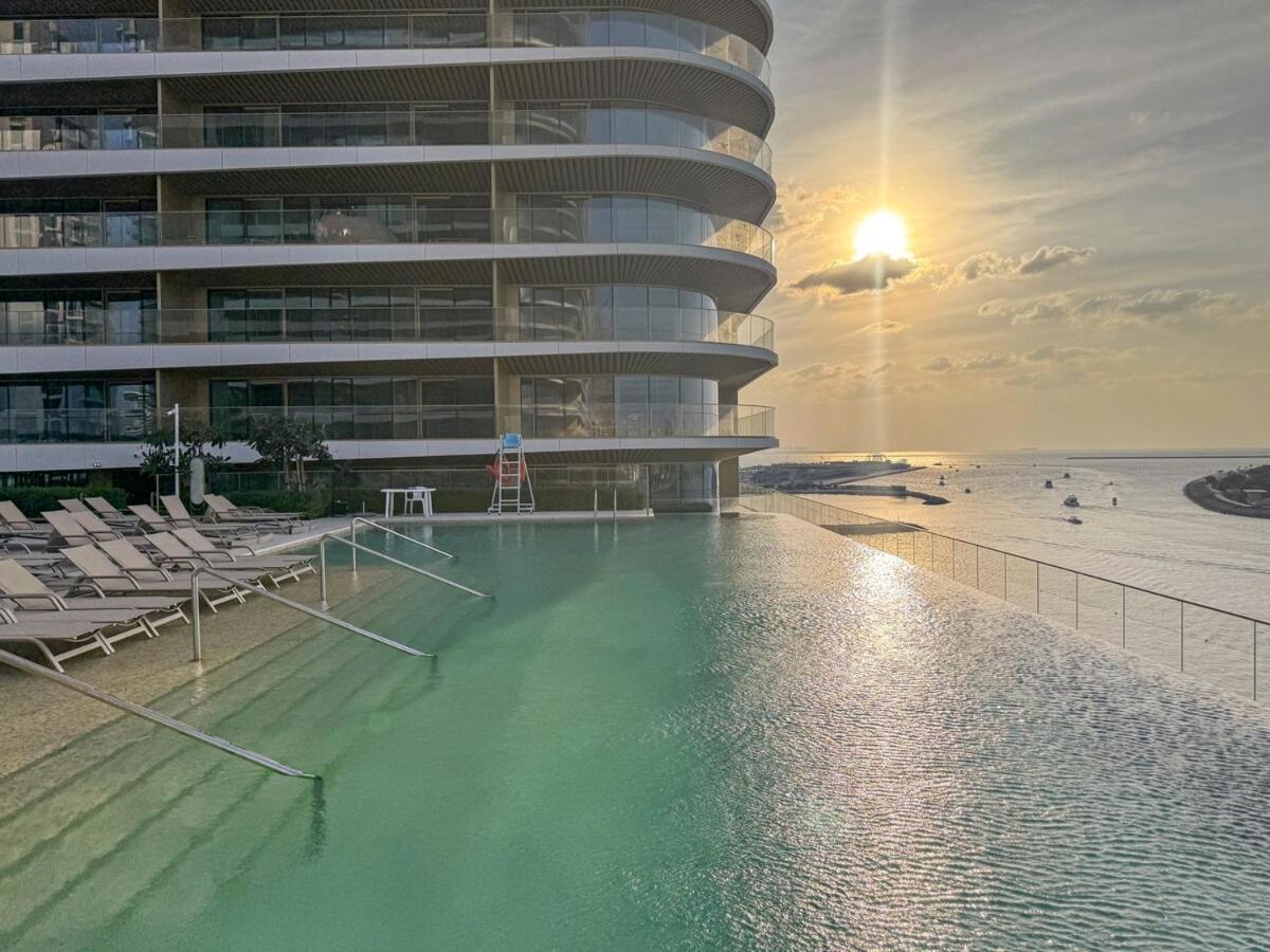 Seaview Living 2 Bedroom - Grand Bleu By Elie Saab
