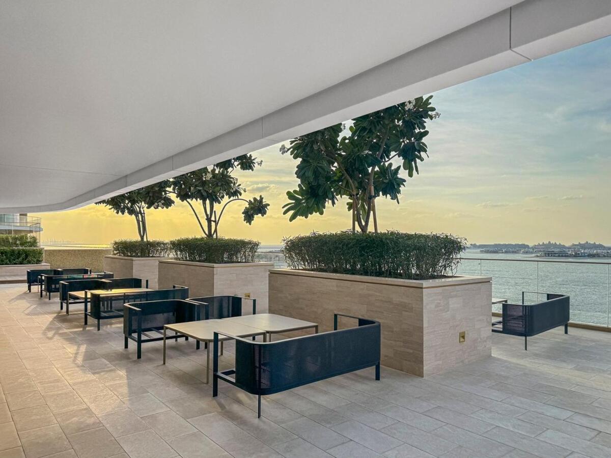 Seaview Living 2 Bedroom - Grand Bleu By Elie Saab *