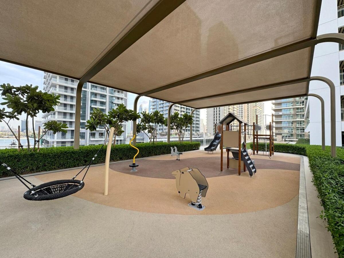 Seaview Living 2 Bedroom - Grand Bleu By Elie Saab Appartement Dubaï
