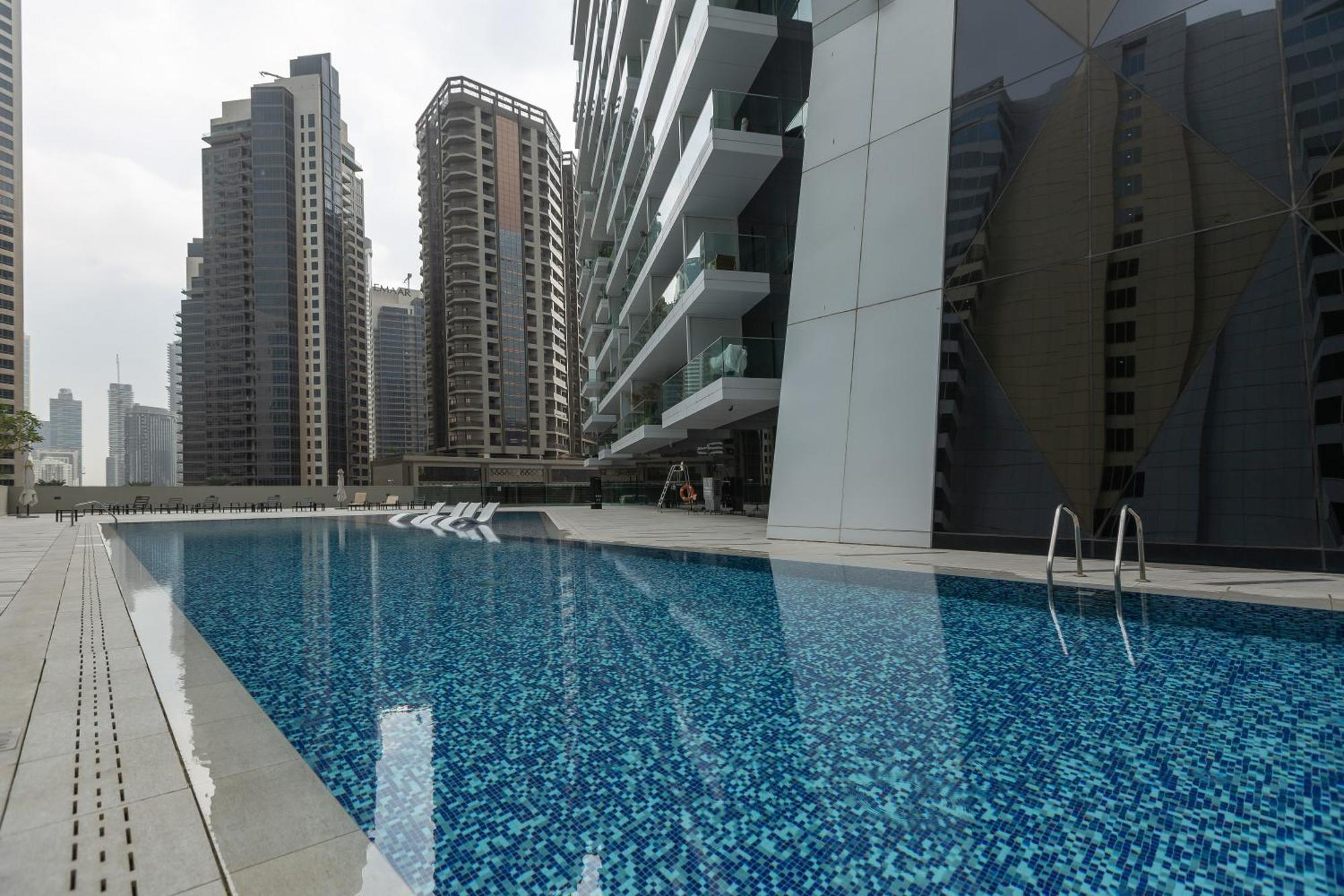 Burj & Beyond - Luxury With Burj Khalifa View *