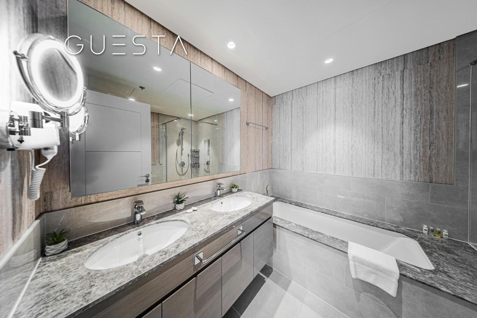 Tower 1 By Emaar - Fountain View, Downtown Apartment