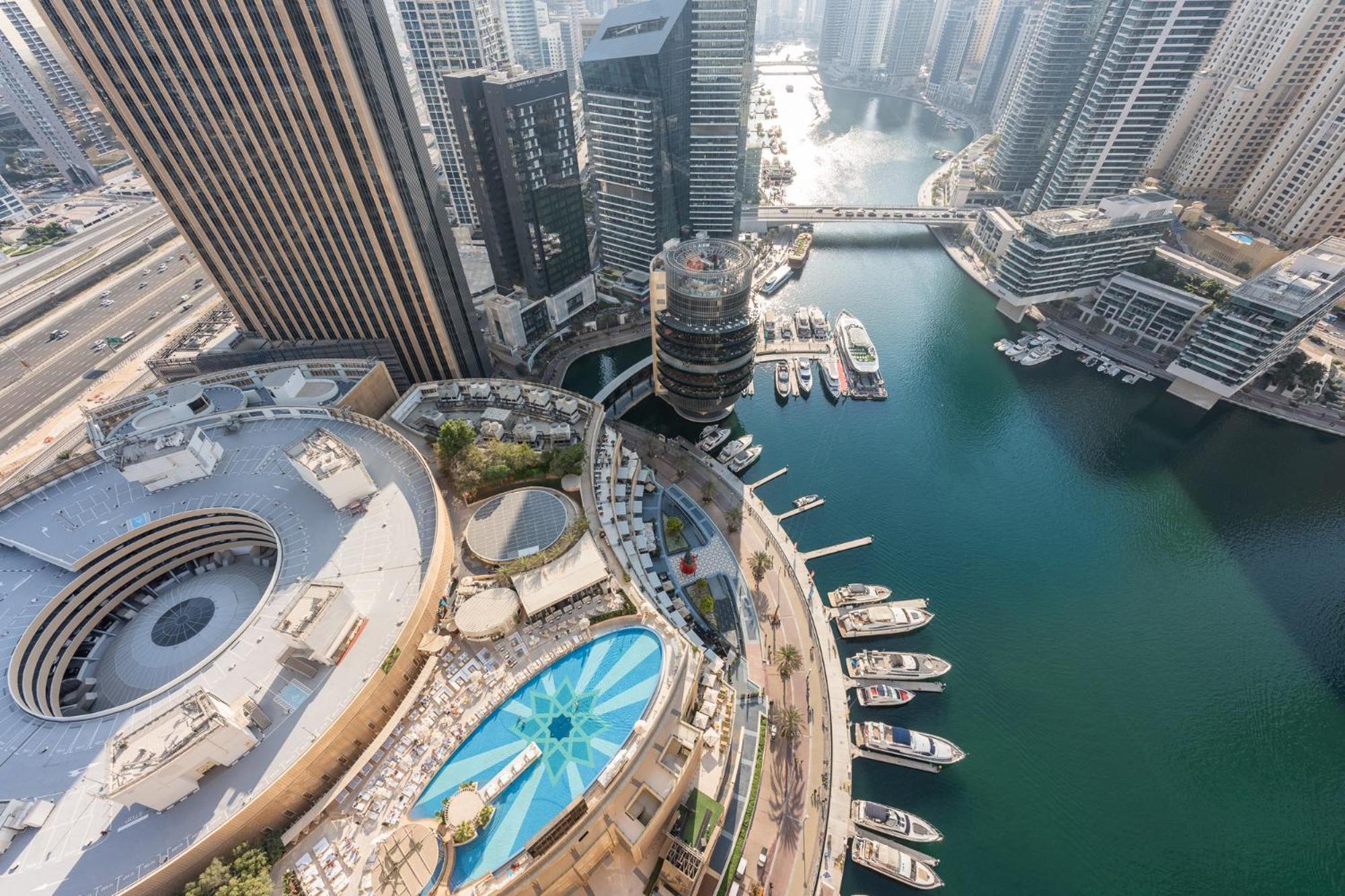 Grand In 1 Bedroom Flat That Sleeps 4 * Dubaï