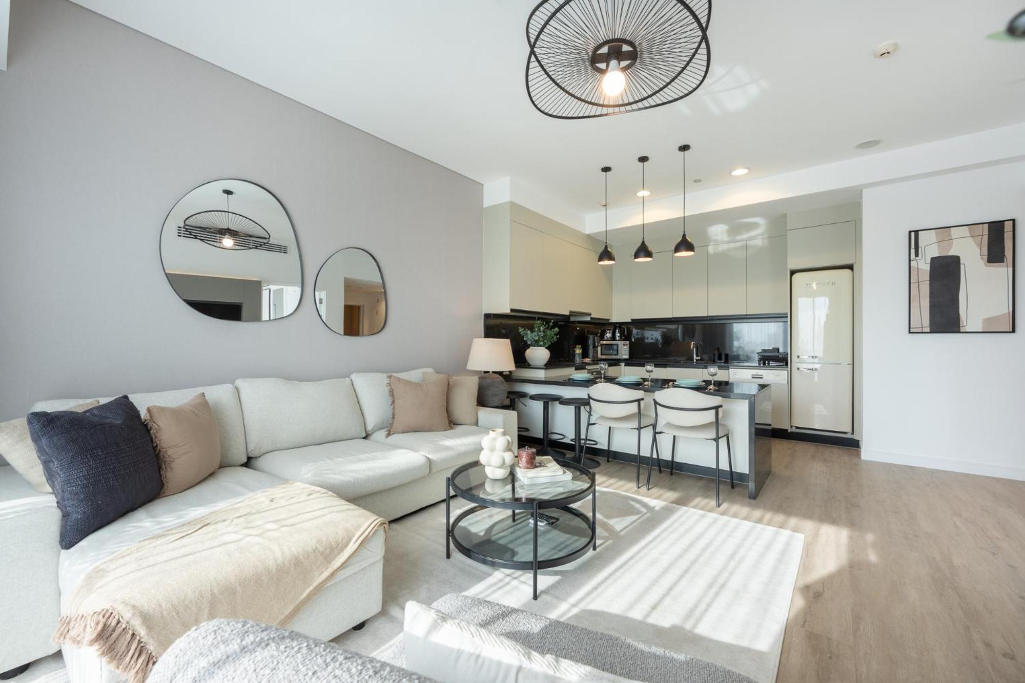 Appartement Grand In 1 Bedroom Flat That Sleeps 4 Dubaï