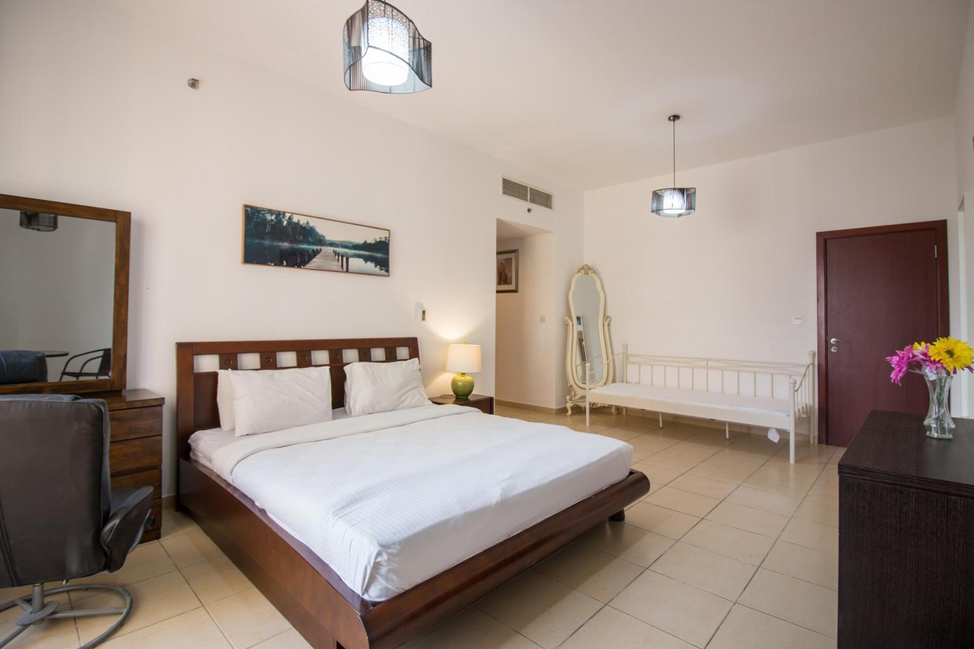 Spacious 4 Bedroom In Jbr, 5-min Walk To The Beach, Marina Views Apartamento *