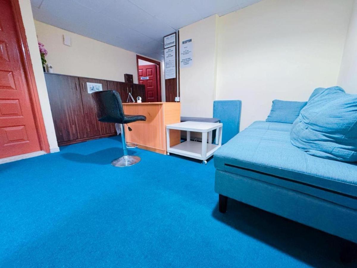 Classic & Dorm Burdubai Homestay Dubai