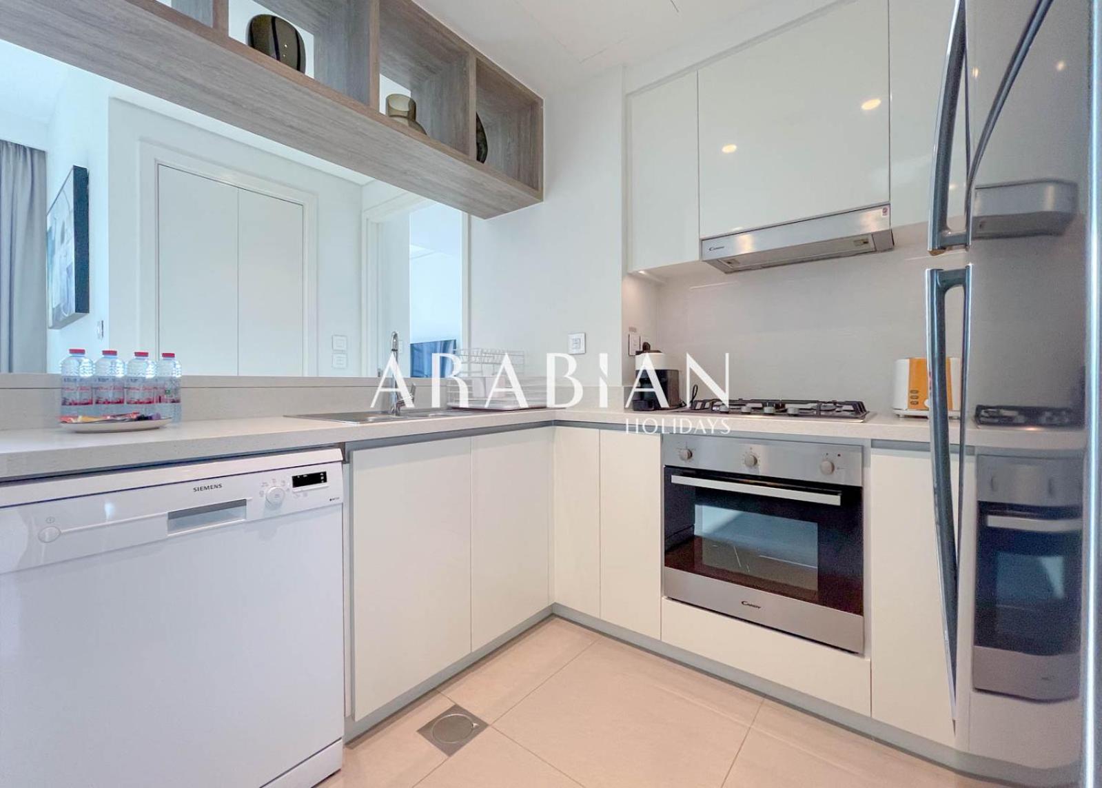 Spectacular 2br With Burj View In Downtown Apartemen *