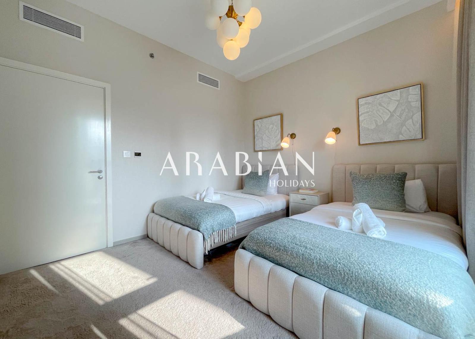 Spectacular 2br With Burj View In Downtown Appartement *