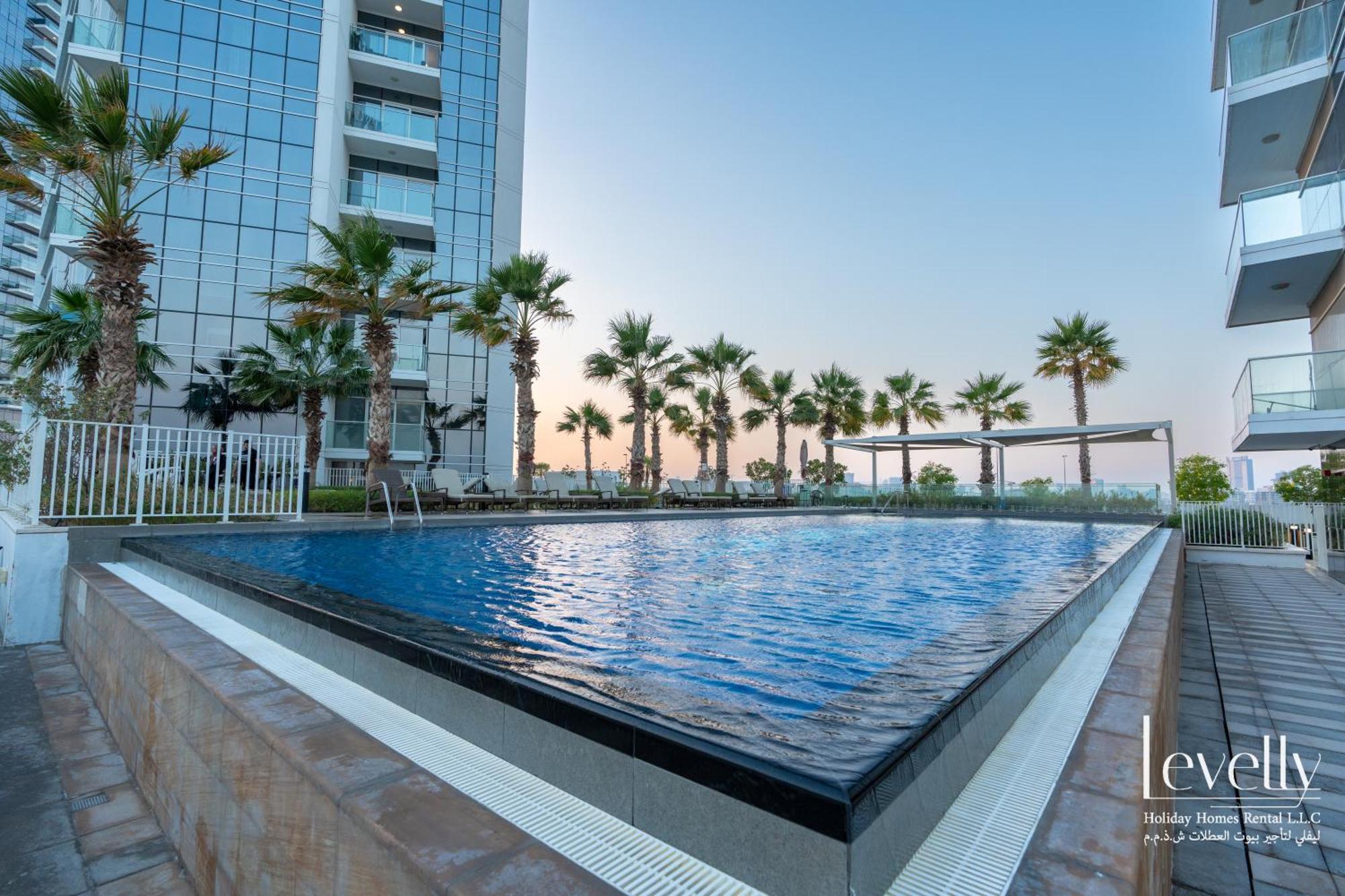 Luxury In Damac Hills With Premium Amenities Appartement *