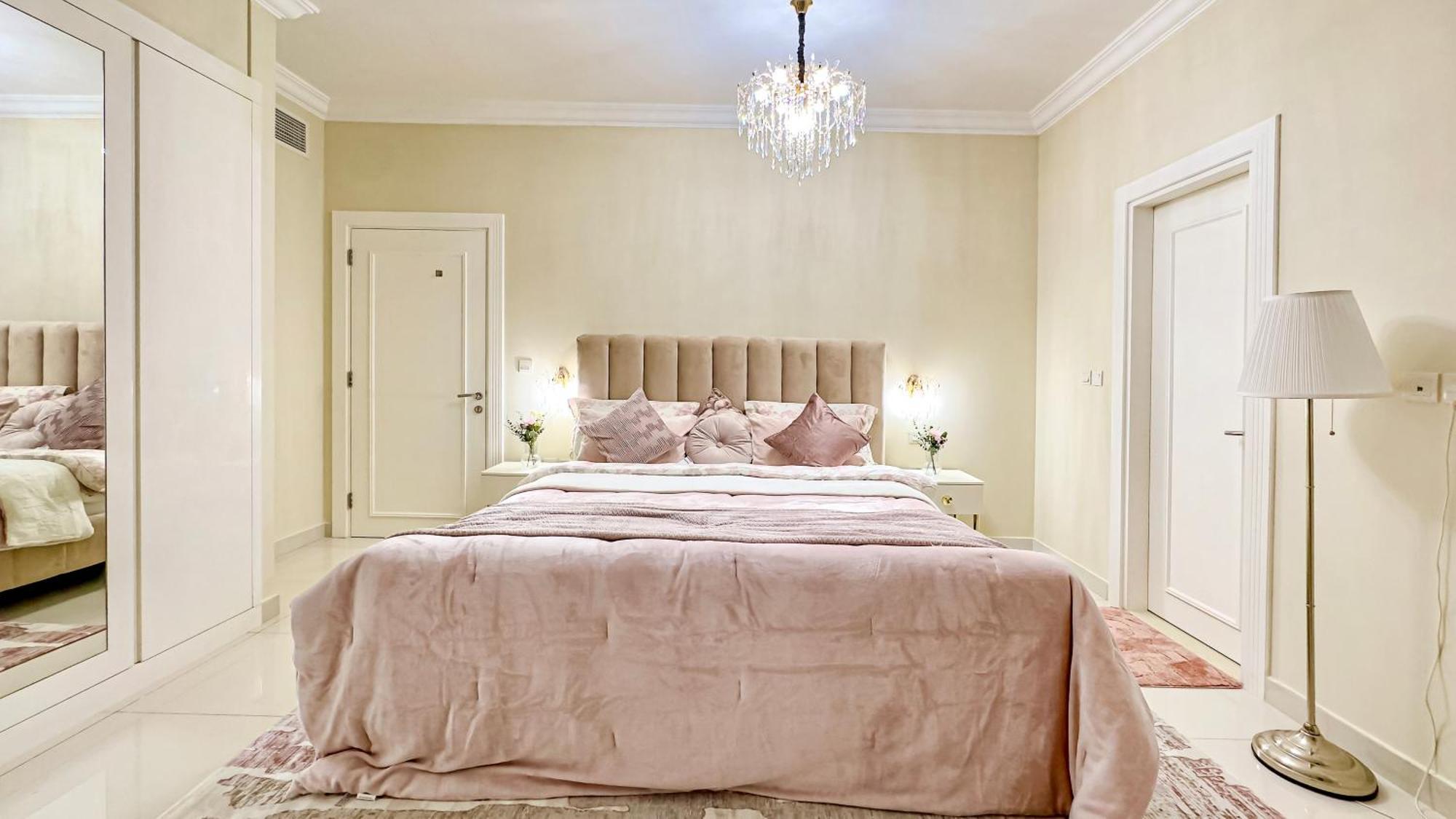 369 Stays- 2 Bedroom In Business Bay Hébergement de vacances Dubaï