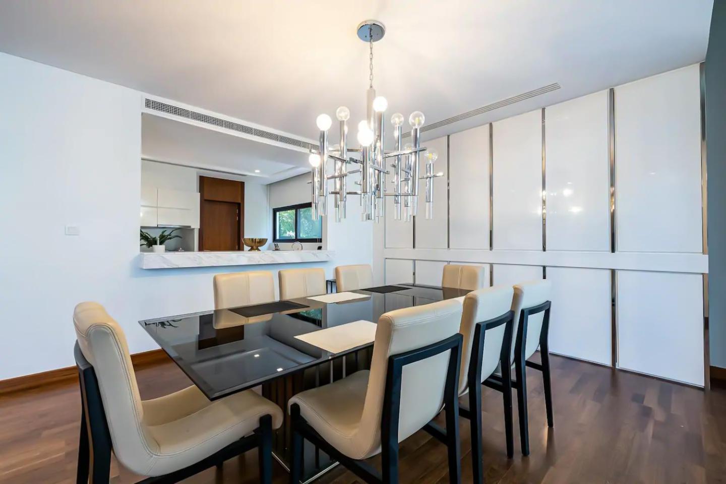 Damac Paramount Picadilly 5br Wmaids