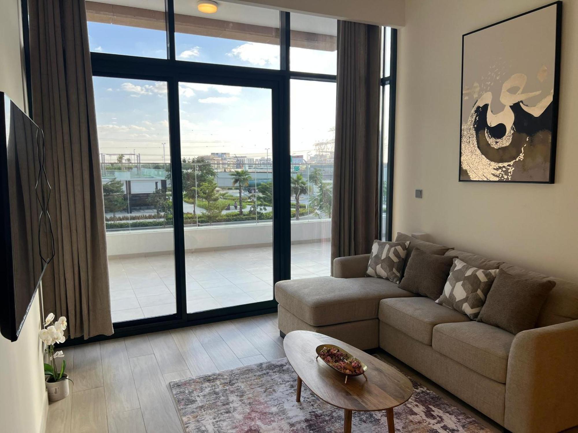 Special Offer One Bedroom At Azizi Riviera Appartement
