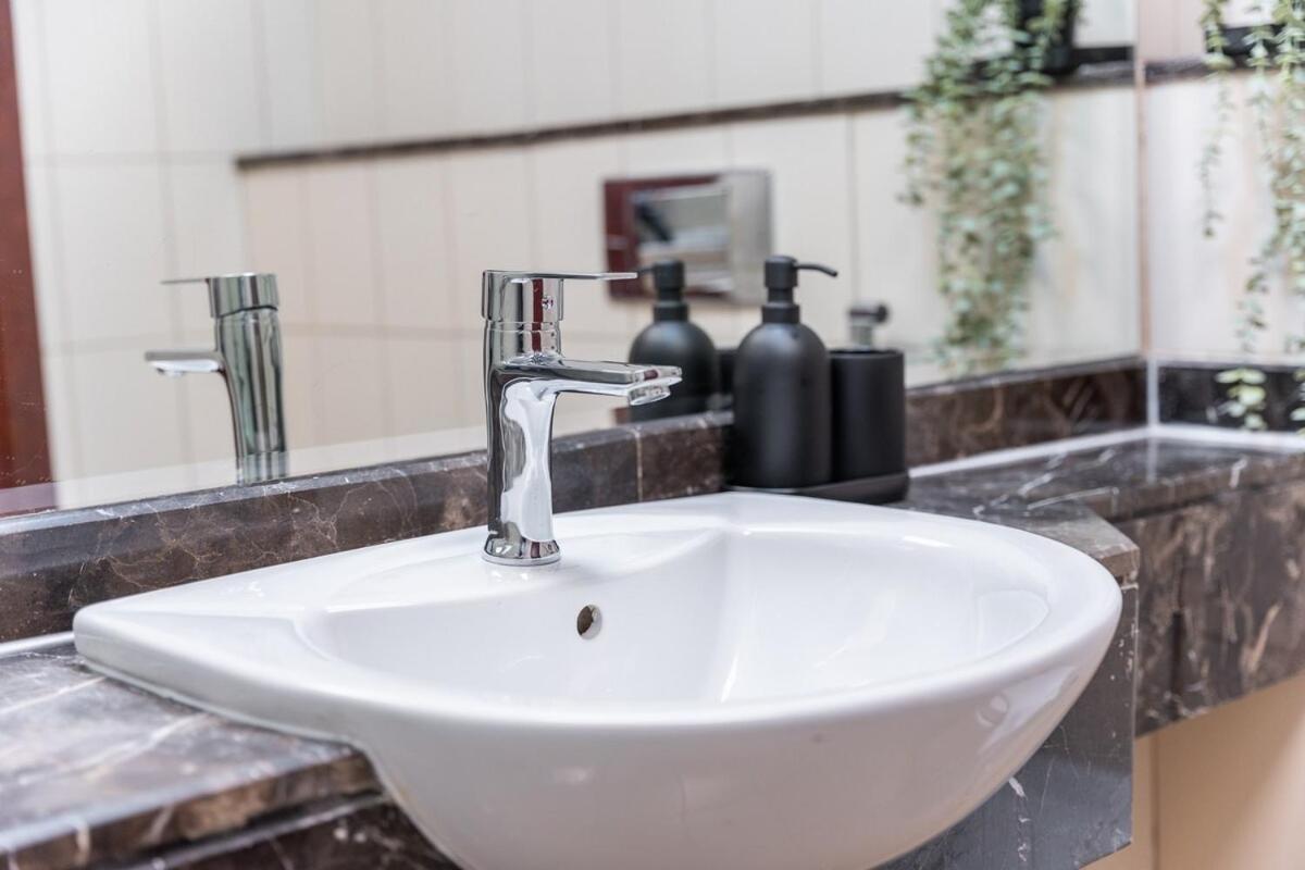 Lovely 1-bedroom Perfect For 4 In Jlt Appartement *
