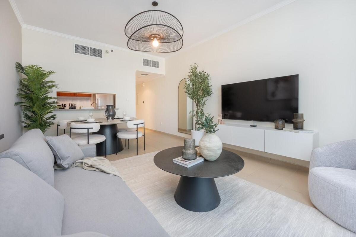 Appartement Lovely 1-bedroom Perfect For 4 In Jlt Dubaï